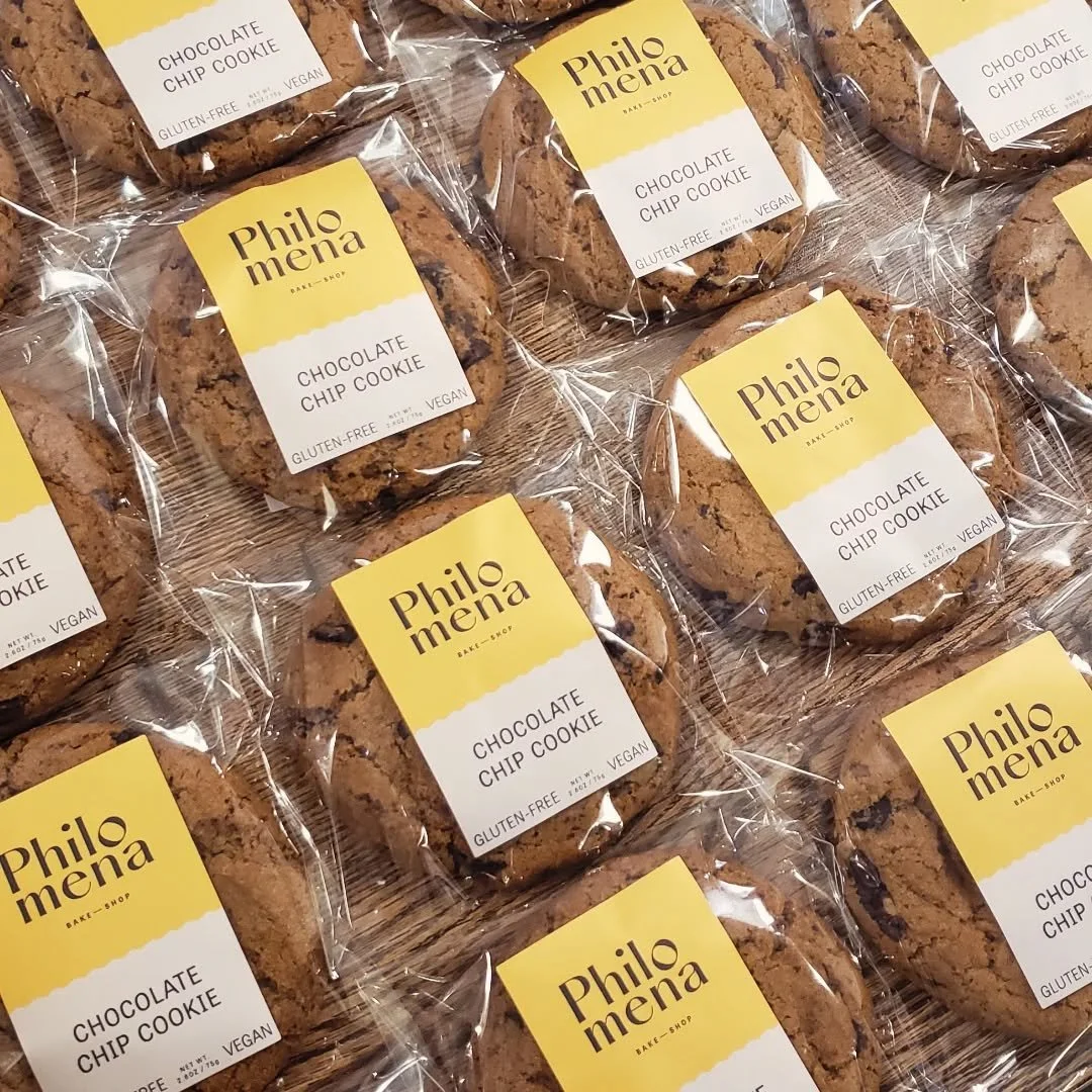 It's Monday and our storefront is closed. Are you looking for a Philomena Bake Shop gluten free and vegan fix to cozy up with in this cold? You can spot our treats out and about all around this city! Look for us @phoenixcoffeeco @risingstarcoffee @em