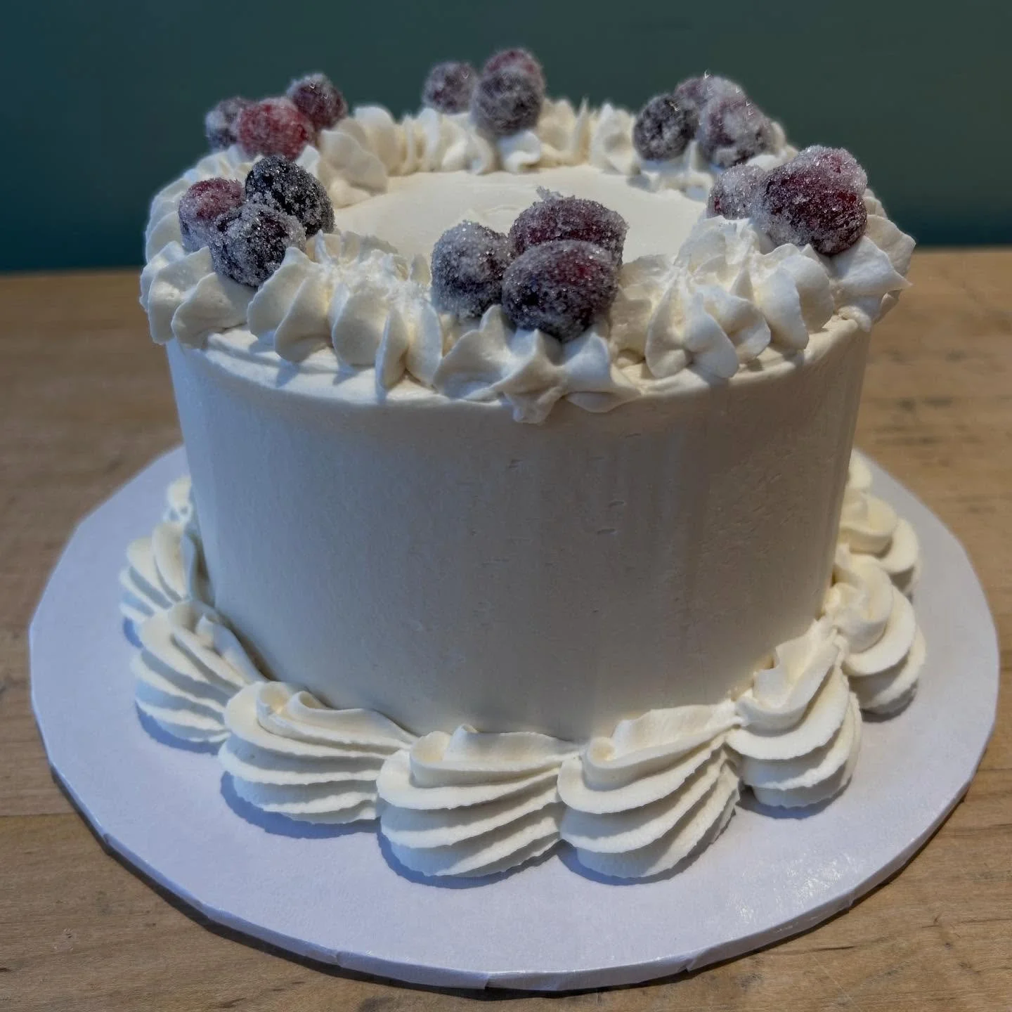 Gingerbread Vanilla Cake! Full of warm spices, a light touch of molasses, and finished with sugared cranberries. Available now until the end of December!

#glutenfree #vegan #vegancleveland #soyfree #glutenfreecleveland
