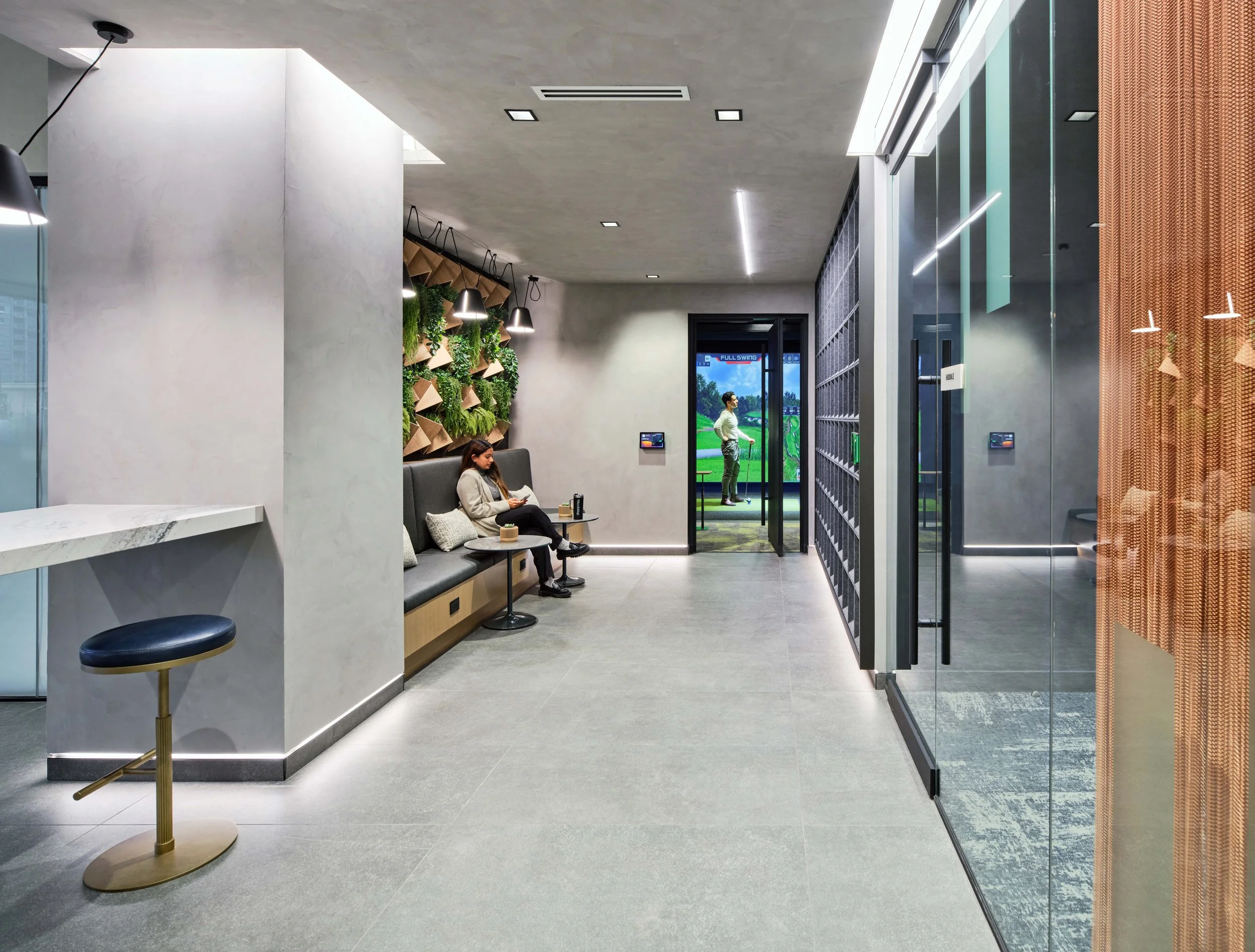 10800 Plaza_ (8).jpg