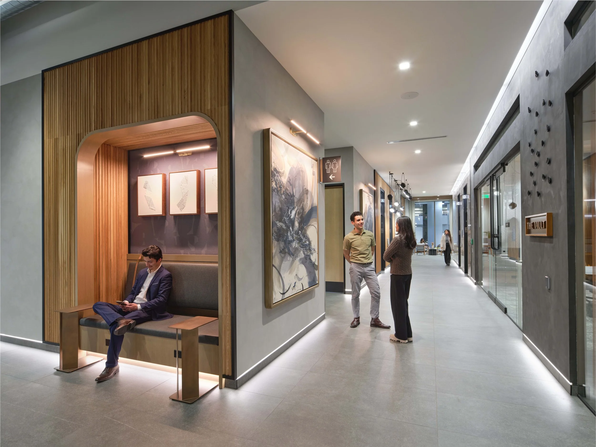 10800 Plaza_ (33).jpg