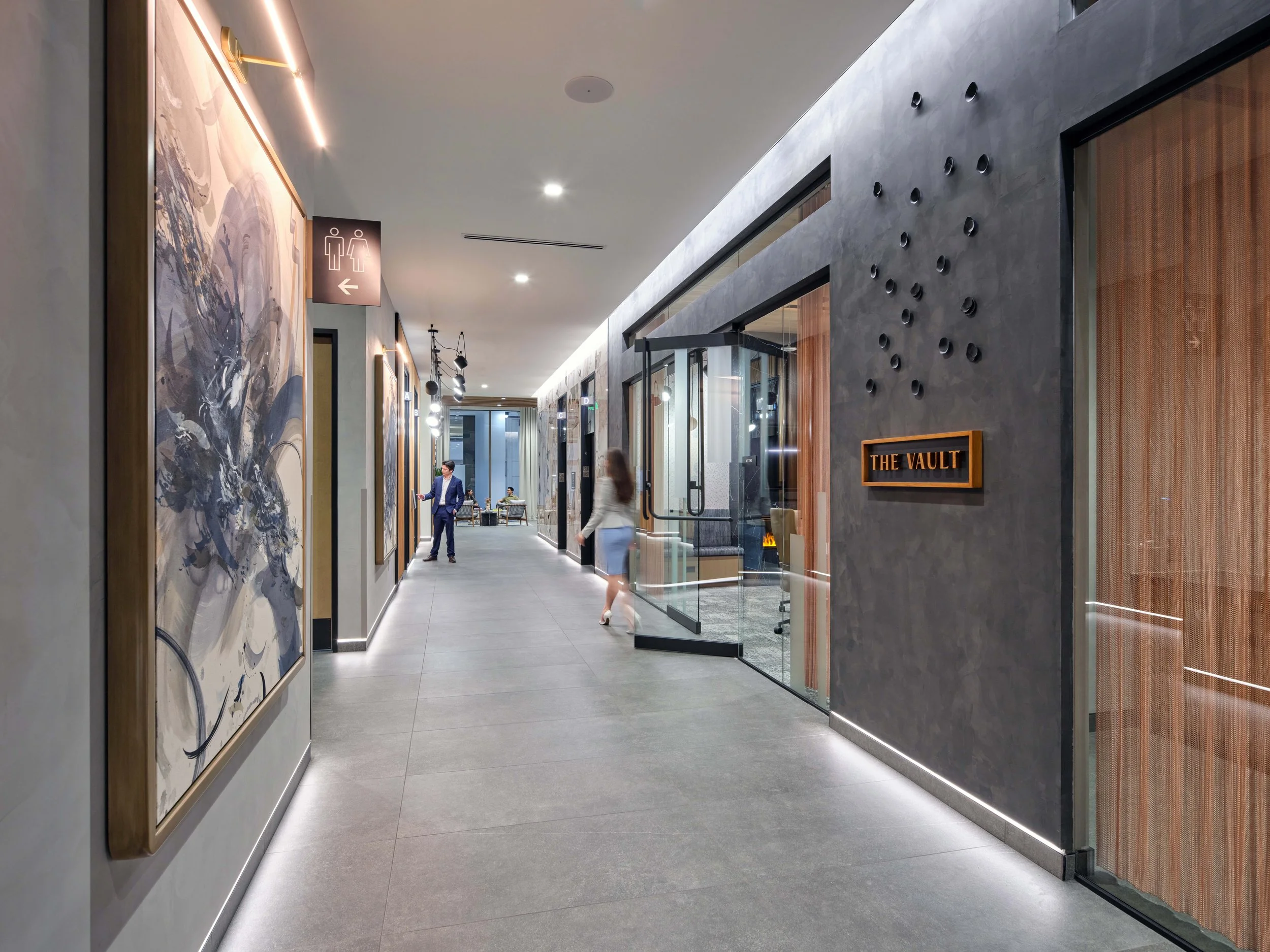 10800 Plaza_ (34).jpg
