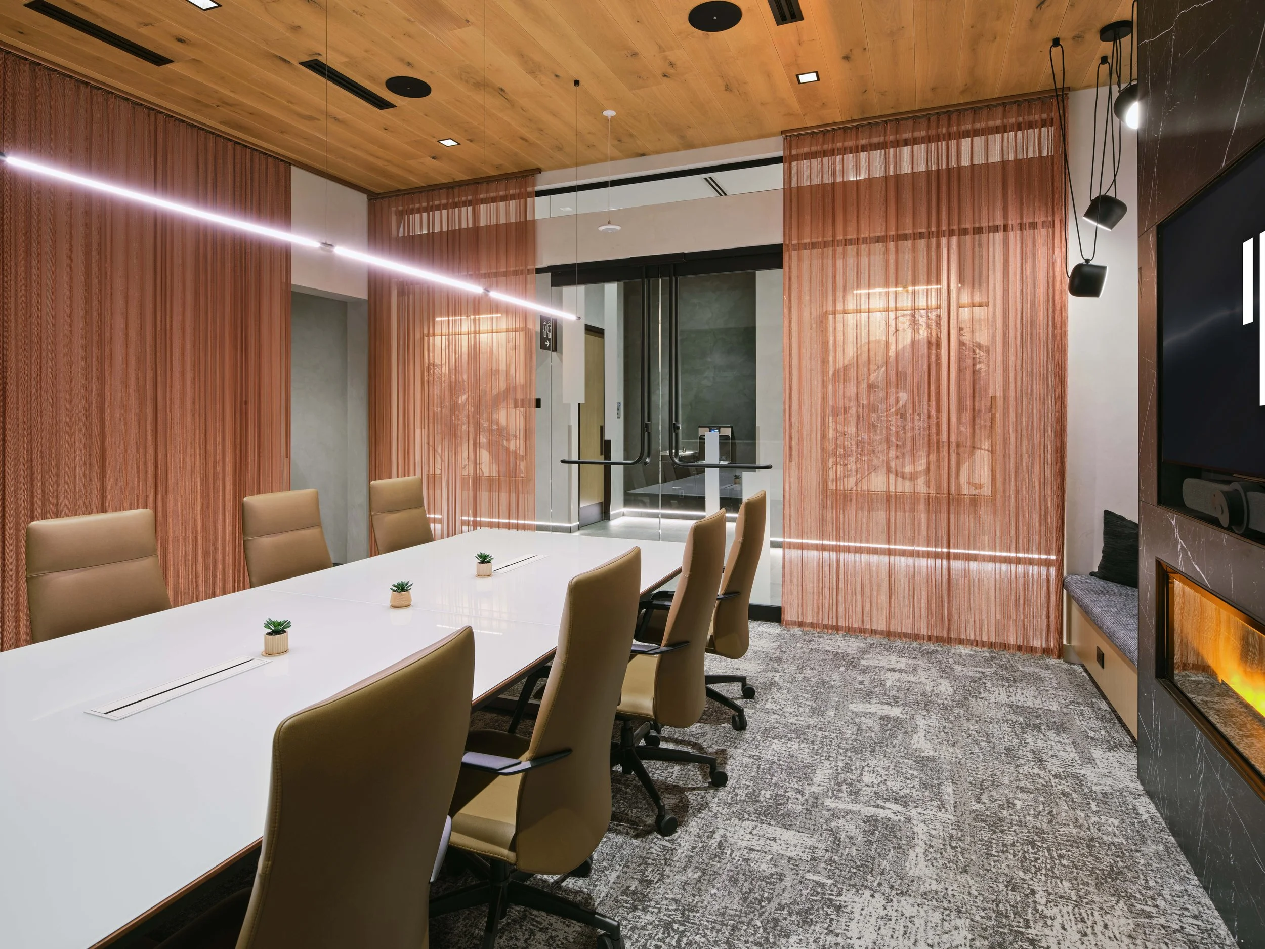 10800 Plaza_ (2).jpg