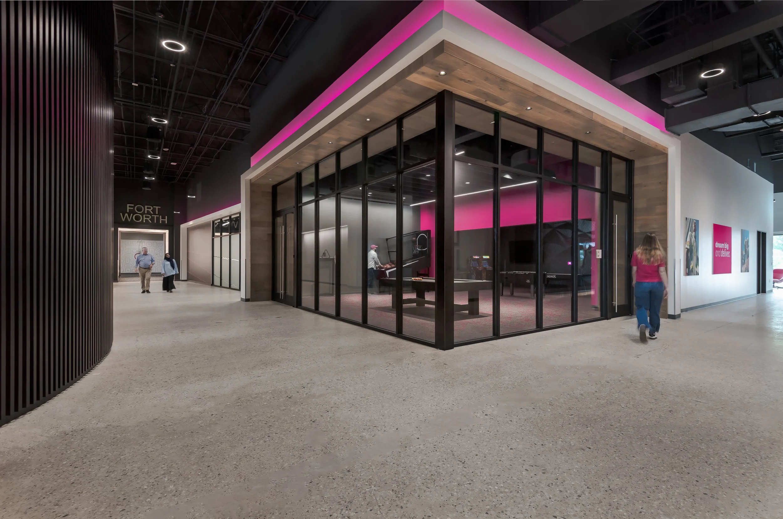 T-Mobile Dallas CEC (19).jpg