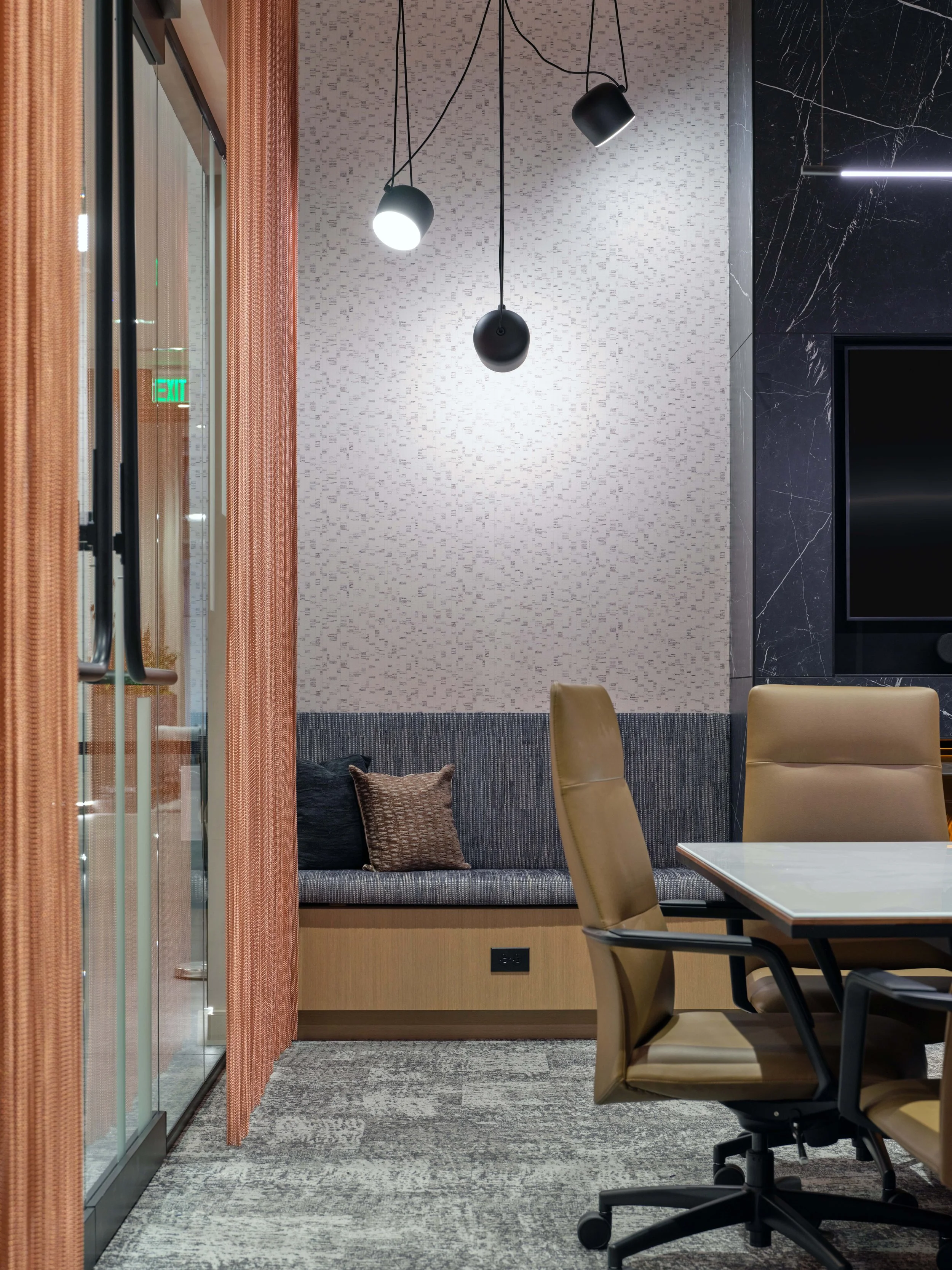 10800 Plaza_ (3).jpg