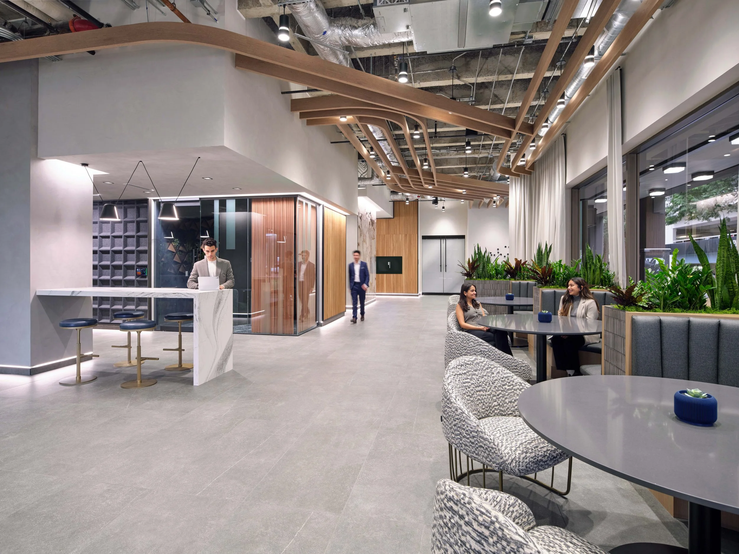 10800 Plaza_ (19).jpg