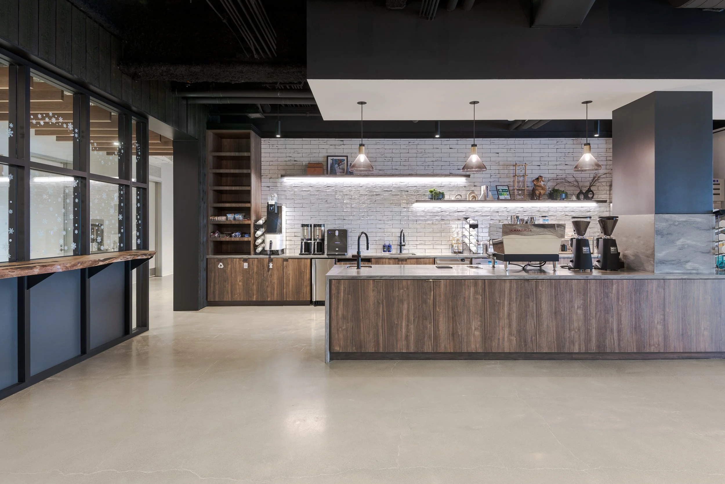 Snowflake Floor 6 (8).jpg