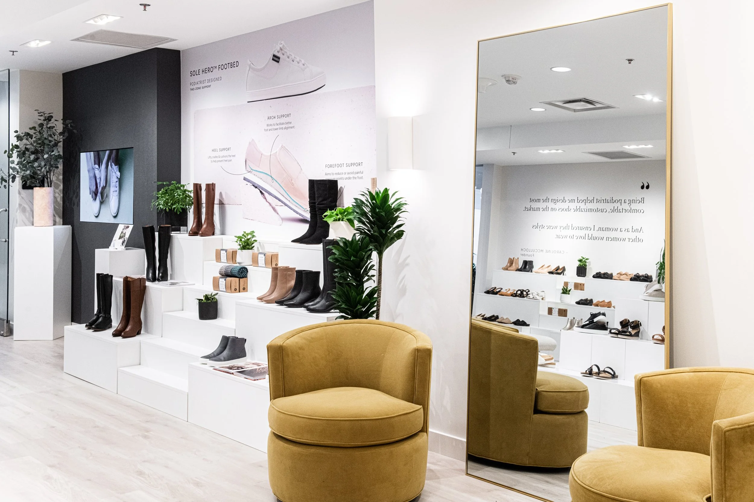 Frankie4_Bellevue Sq (49).jpg