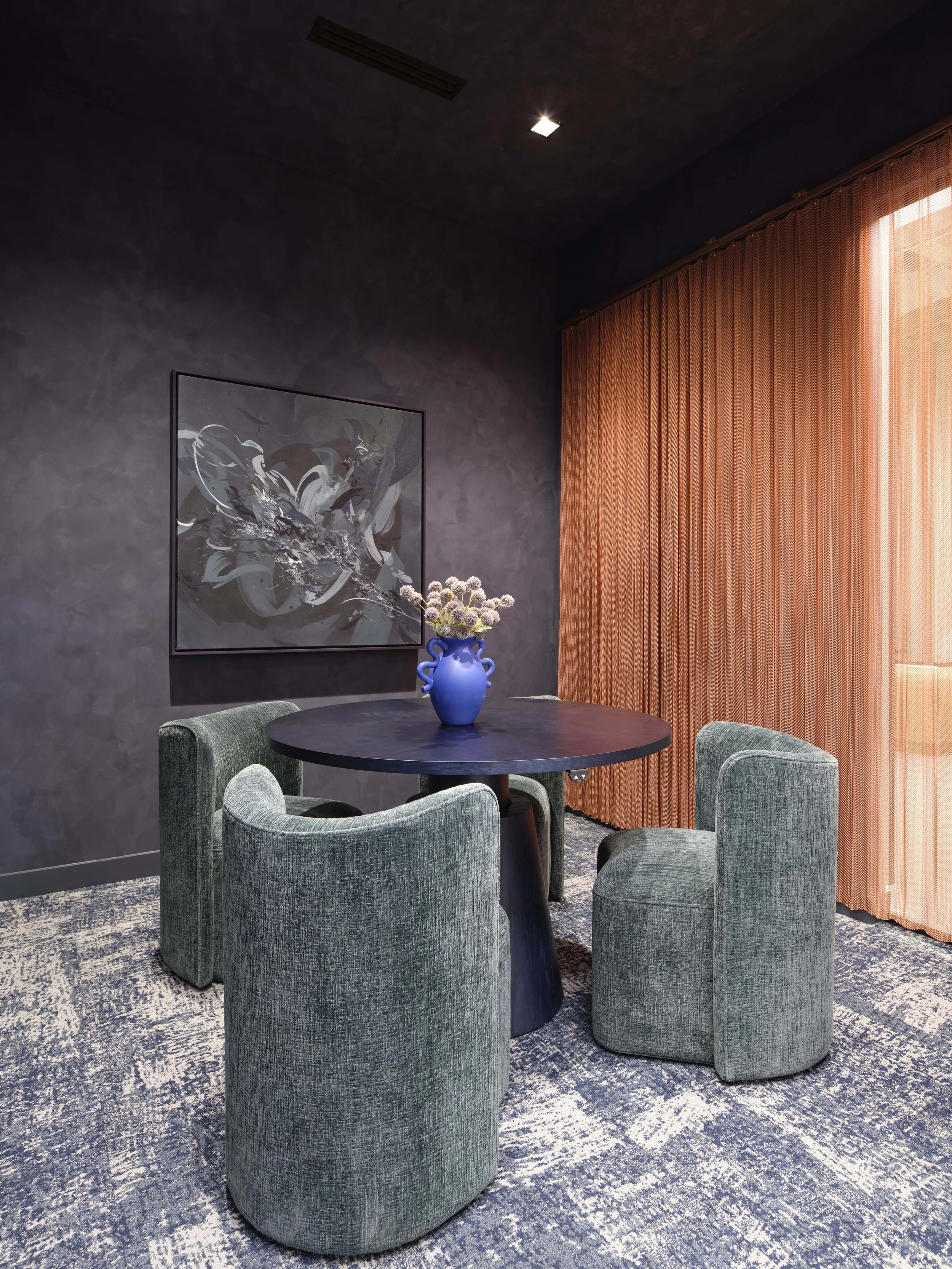 10800 Plaza_ (26).jpg