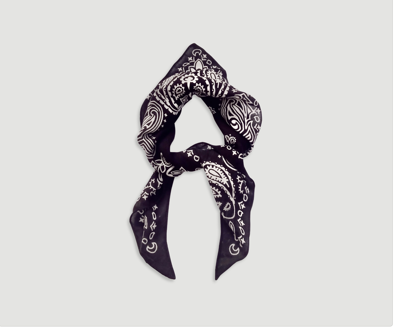 TRIANGLE BANDANA