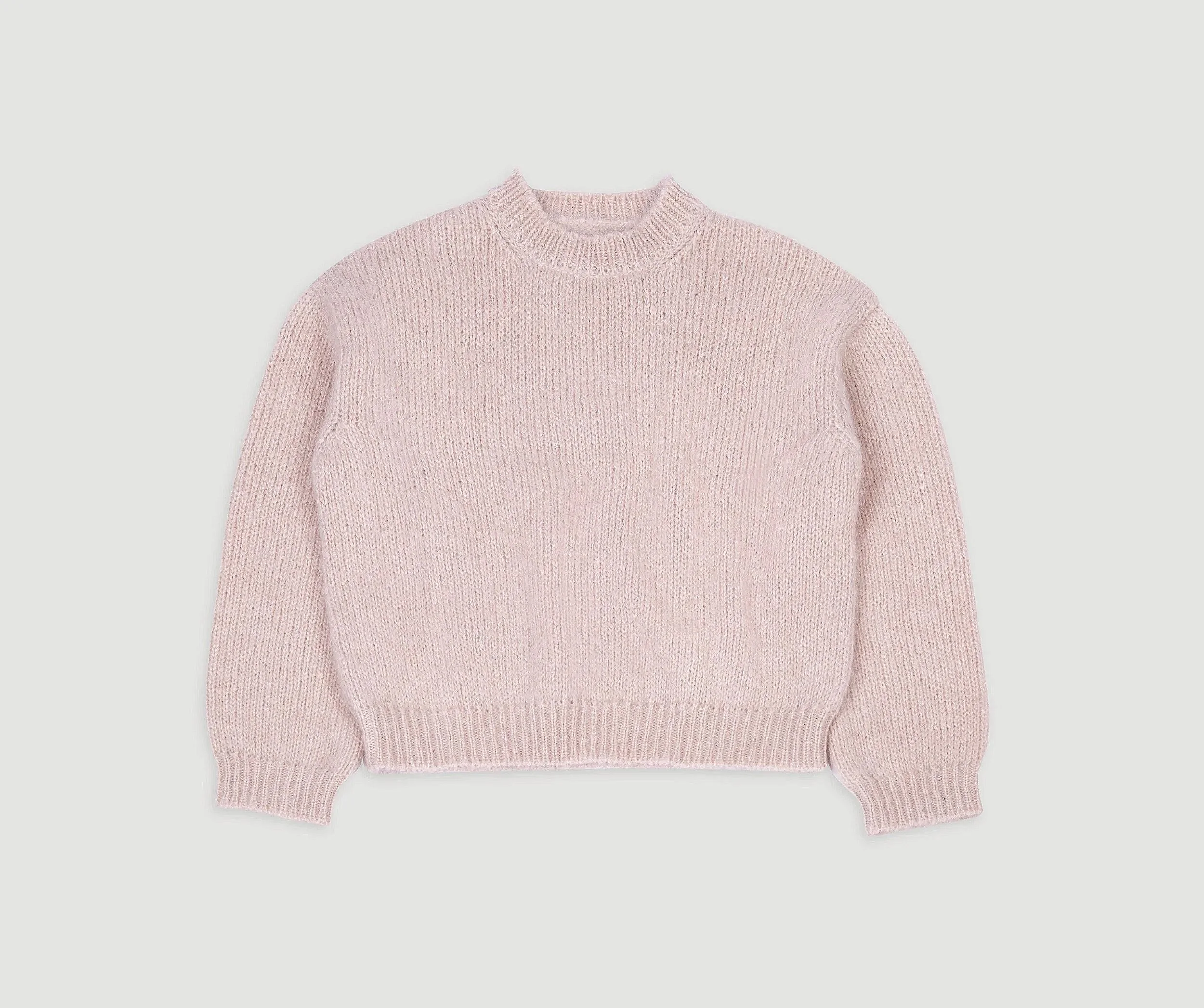 ROUND NECK