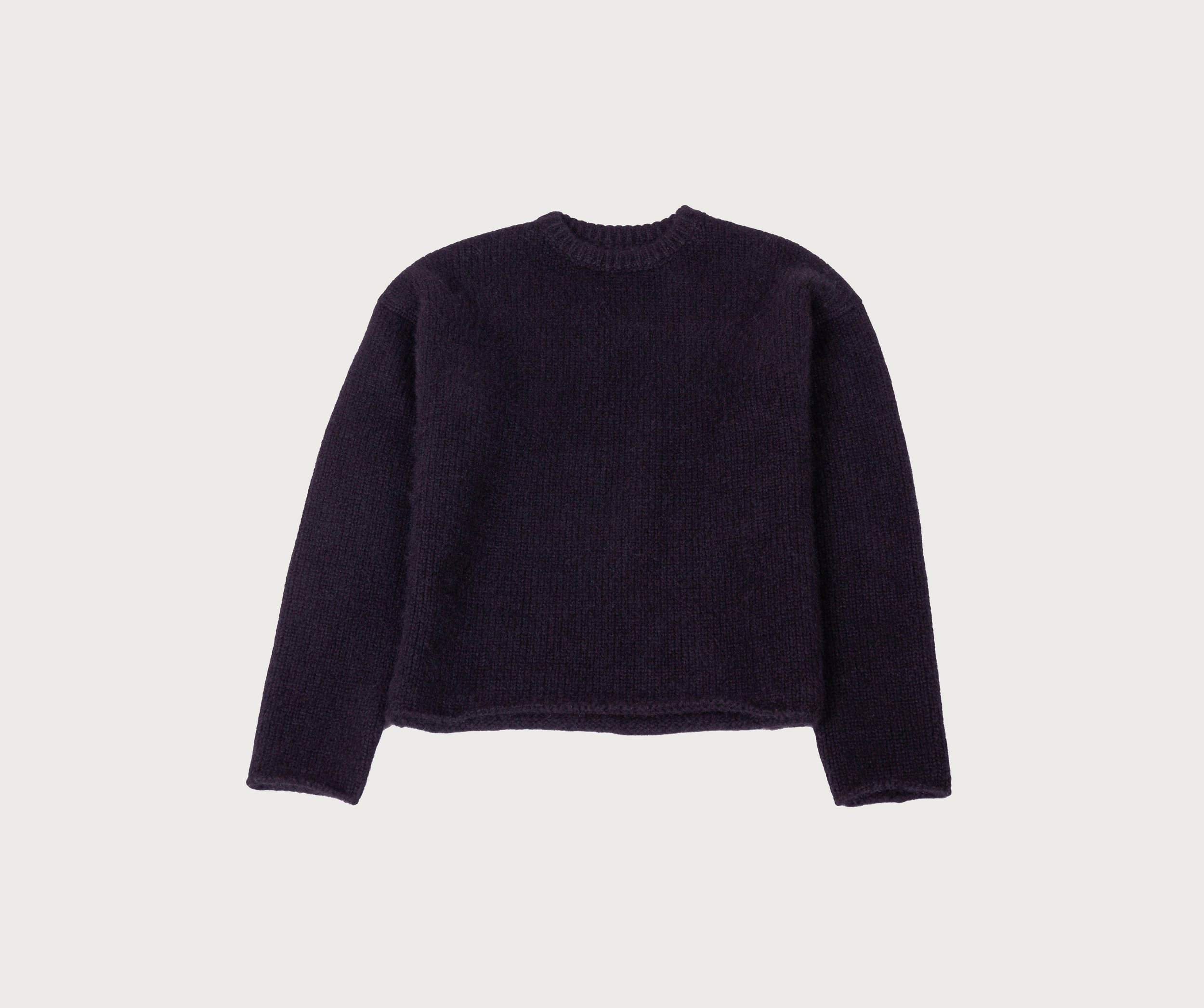 AW 24-32 PLAIN OS ROUND NECK .jpg