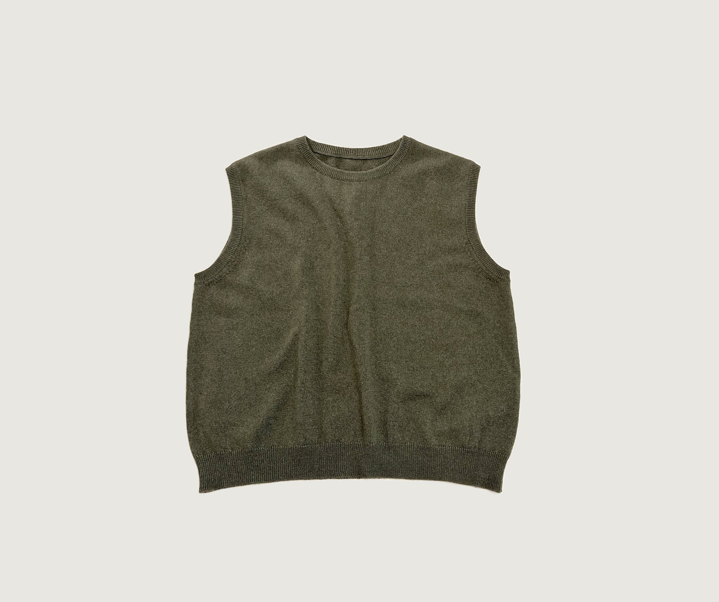 SS 24-10 CROPPED VEST .jpg