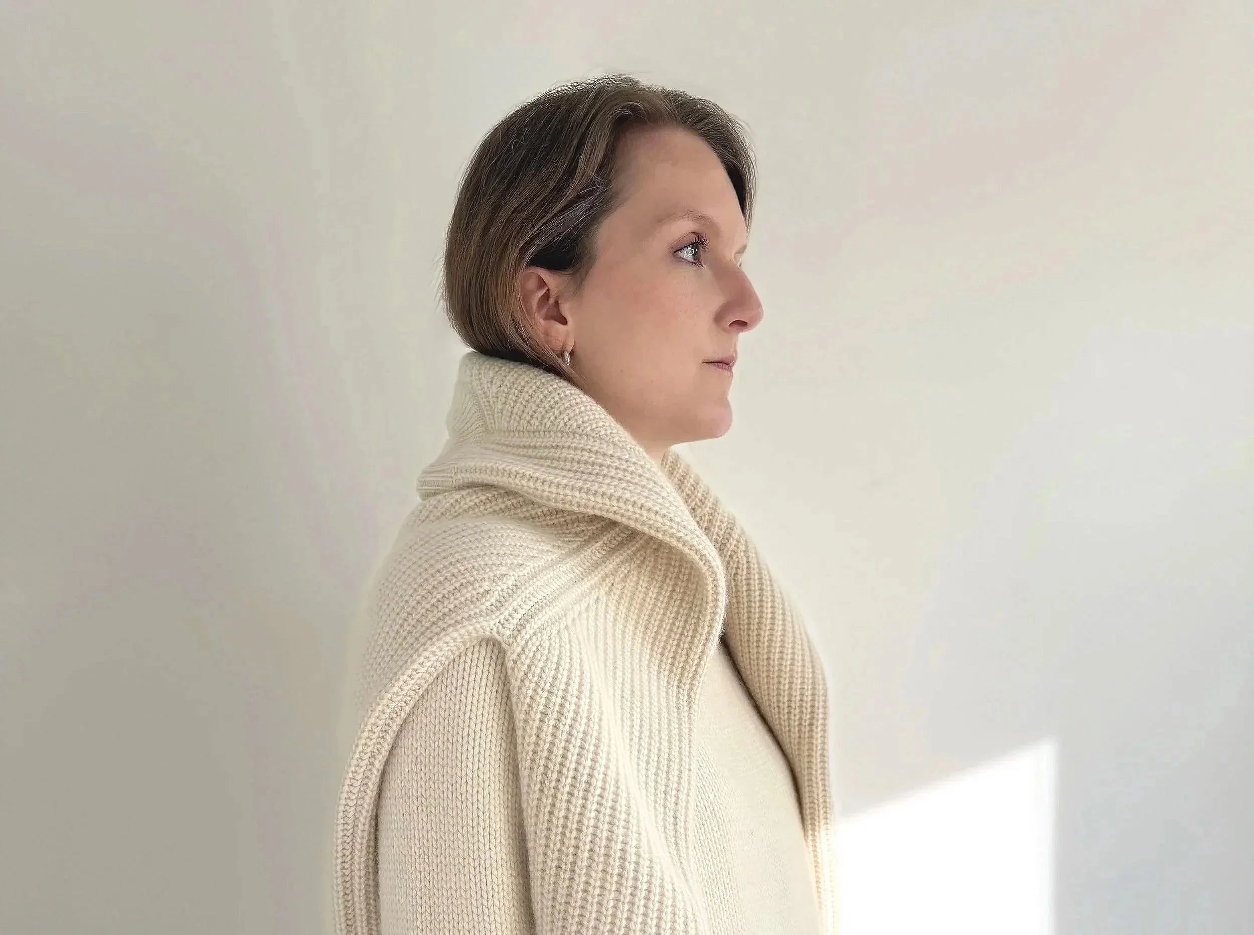 s / s 2 7 
