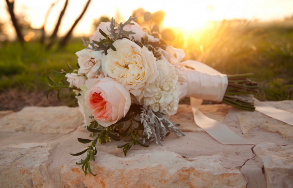 Laurel Loves || Beautiful Bouquets