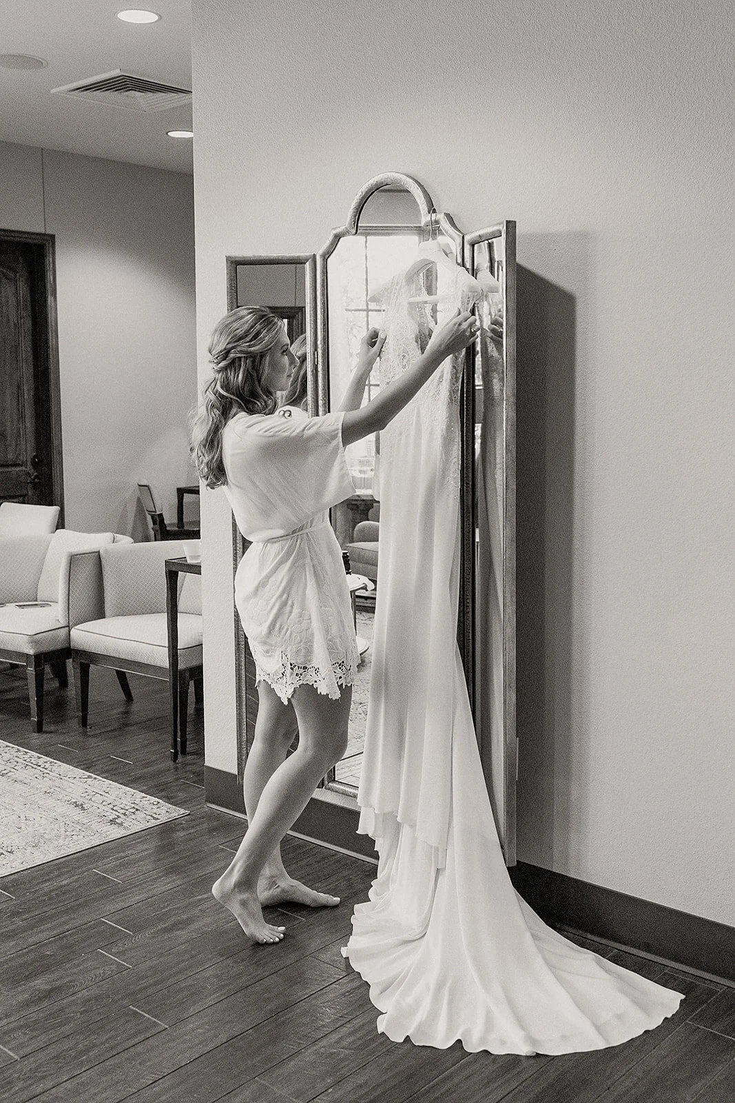SteritzWedding_TheLaurelGrapevineTX_MadisonKatlinPhotography-2-39.jpg