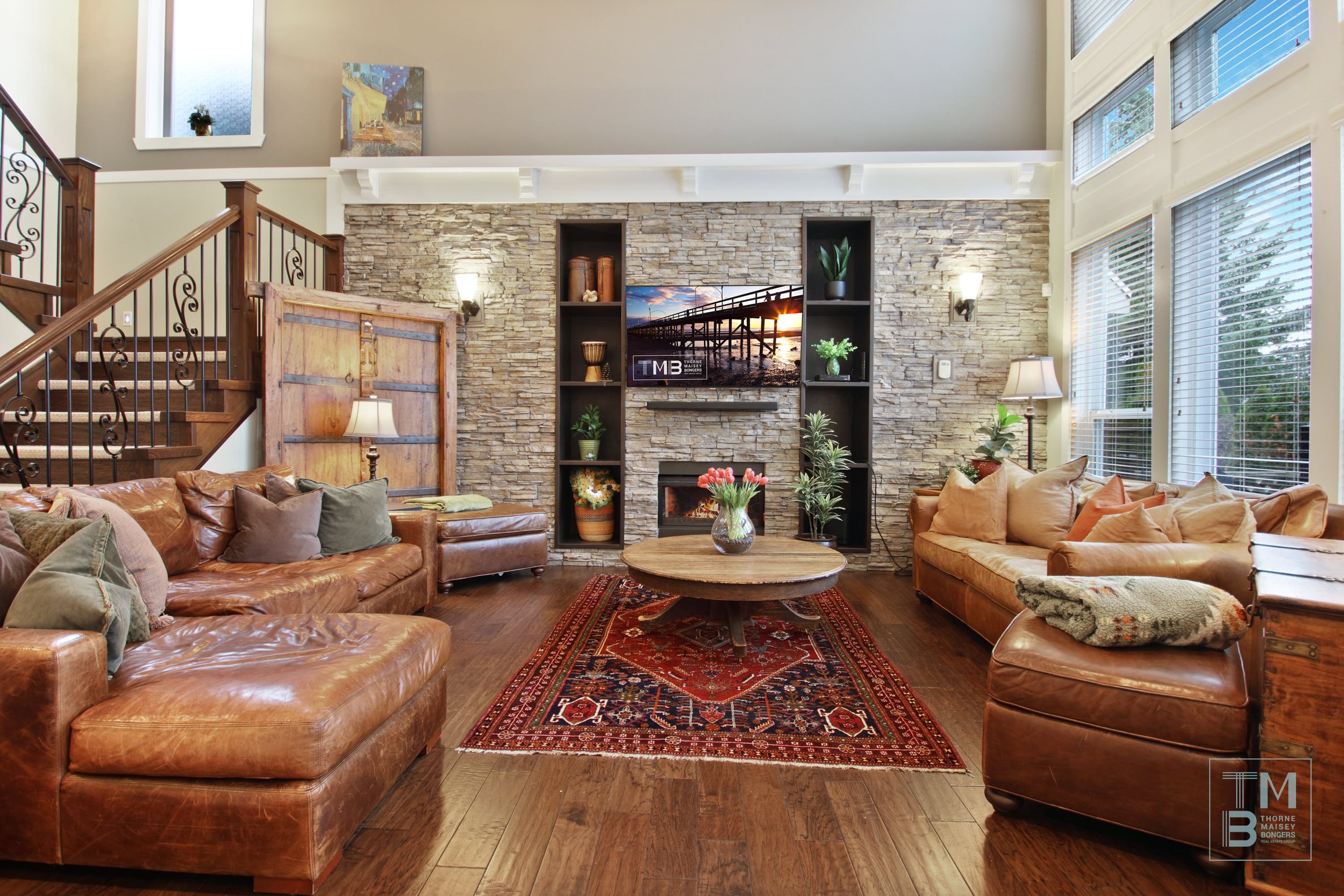 12 LivingRm4.jpg