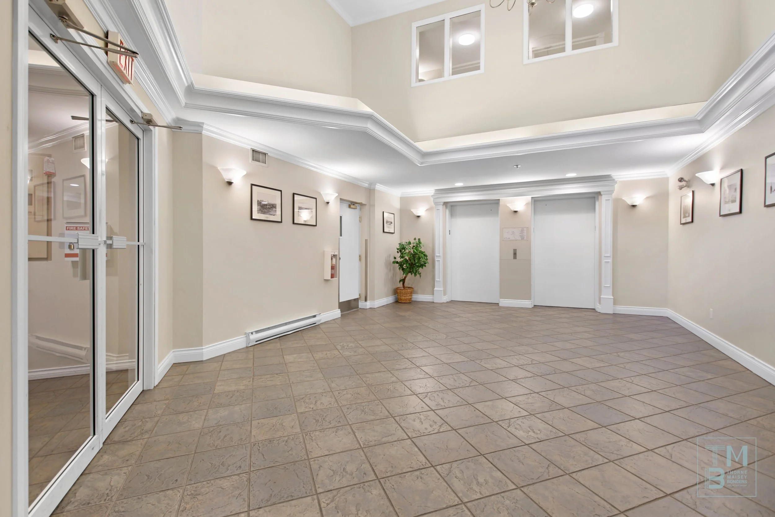 3. Entrance.jpg