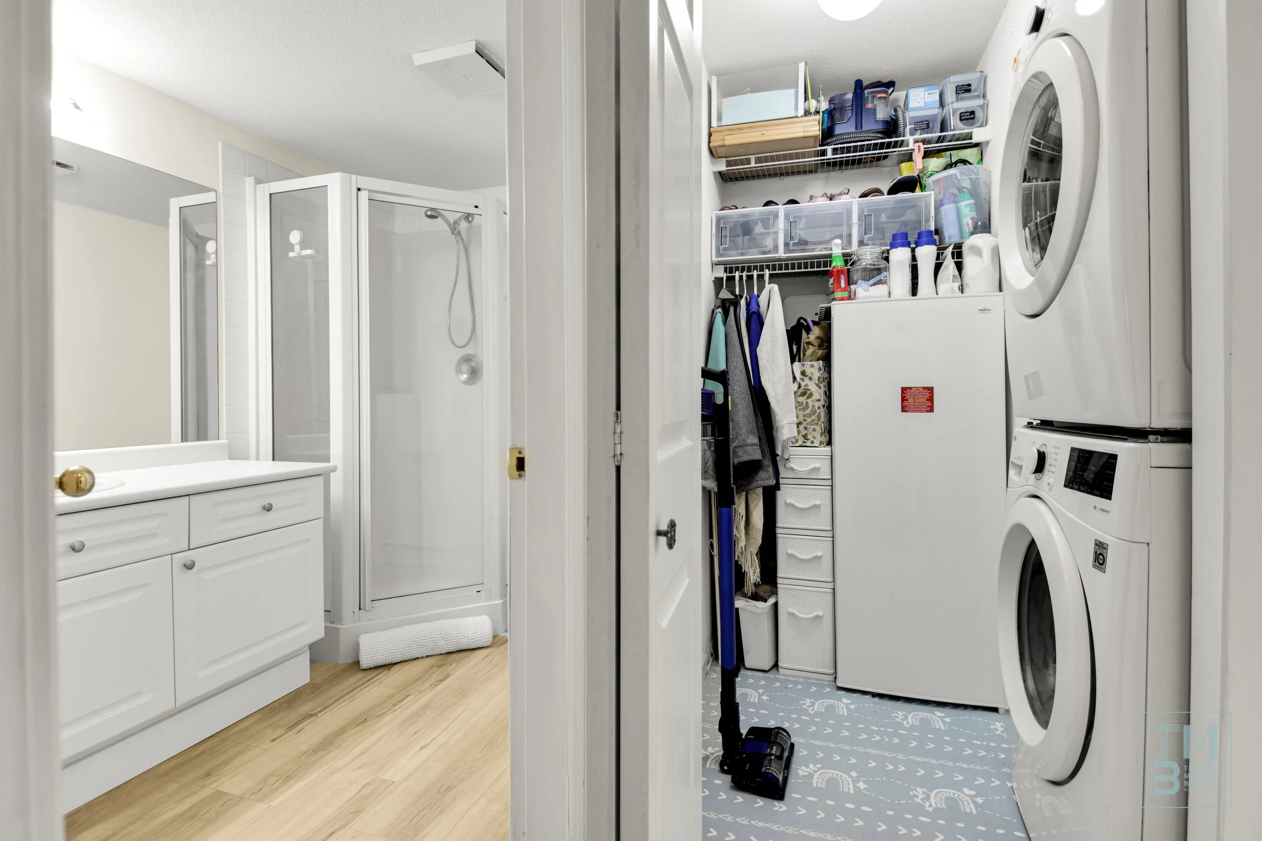 19. Laundry.jpg