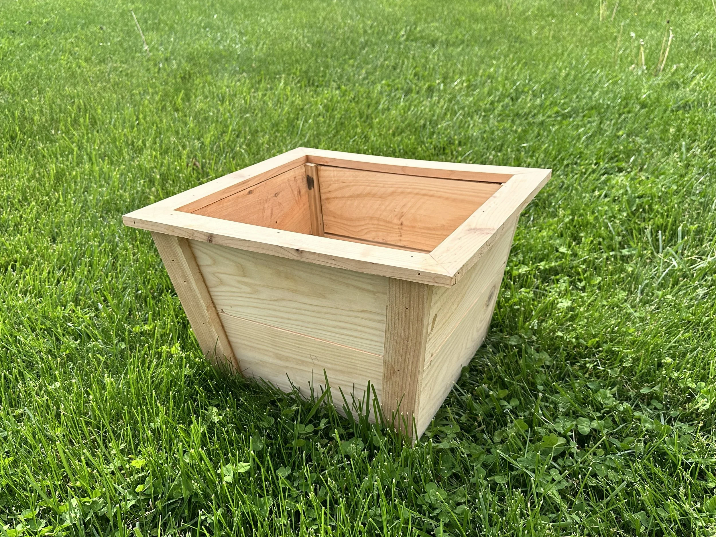planter - tapered (small).jpg