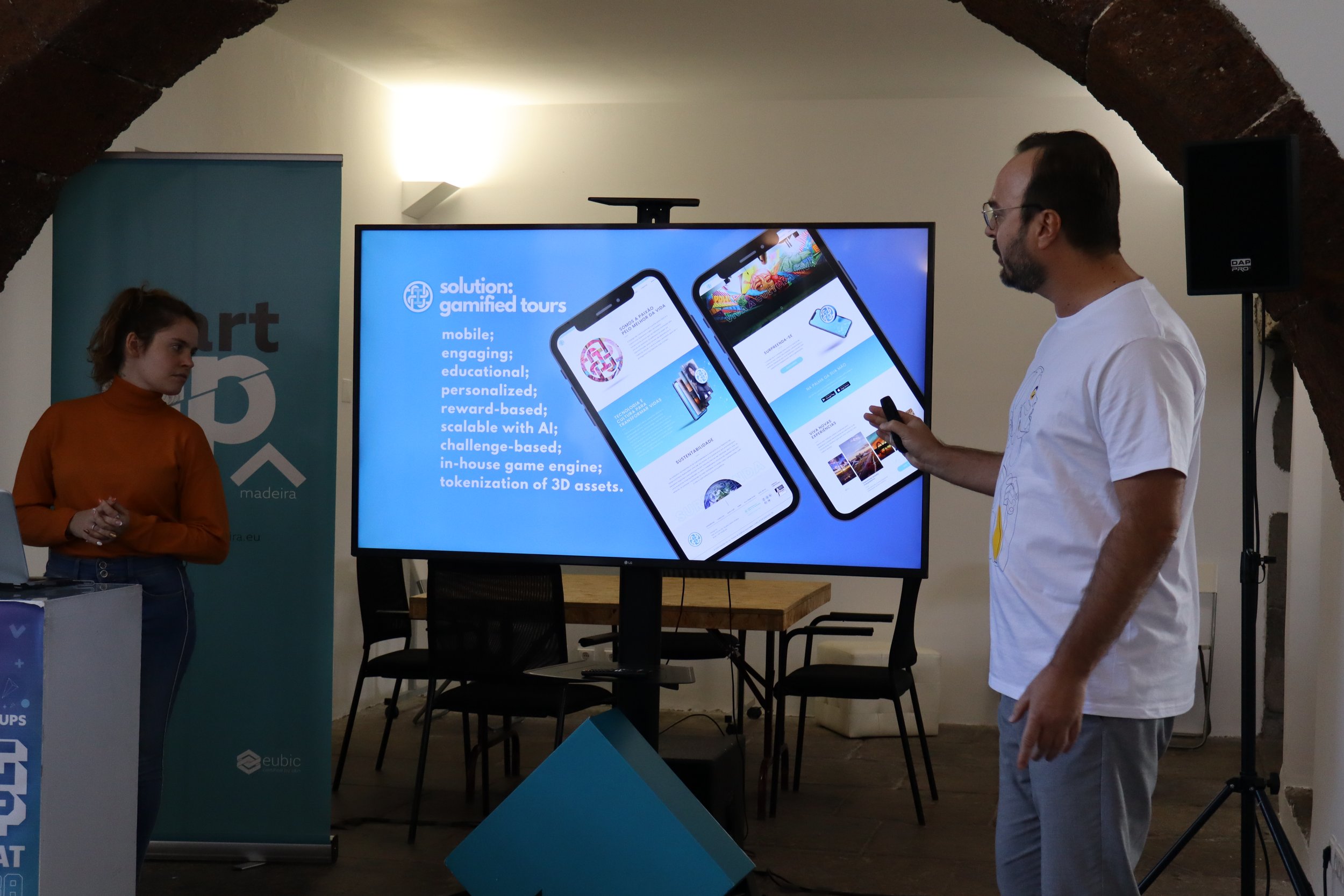LEONARDO'S IDEA: Gamified and sustainable tourism experiences through a no-code app