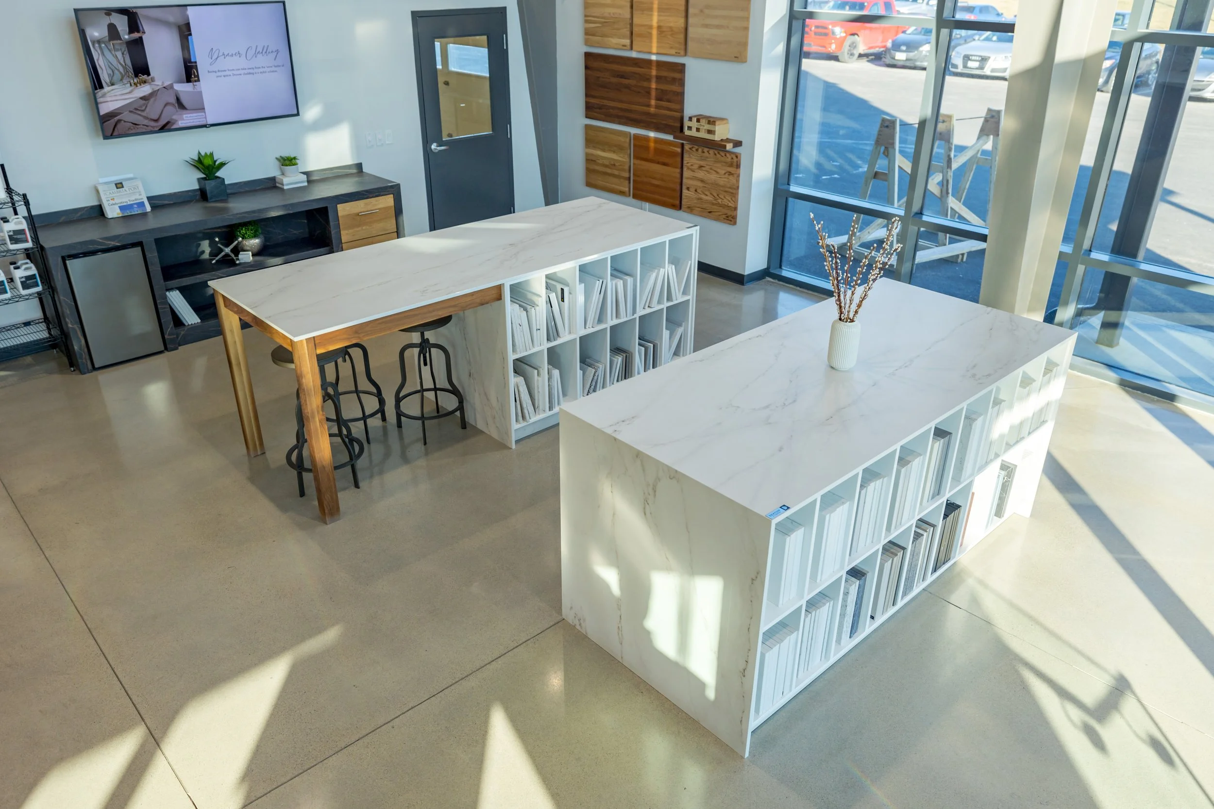 Niagara Showroom — QUARTZ CO