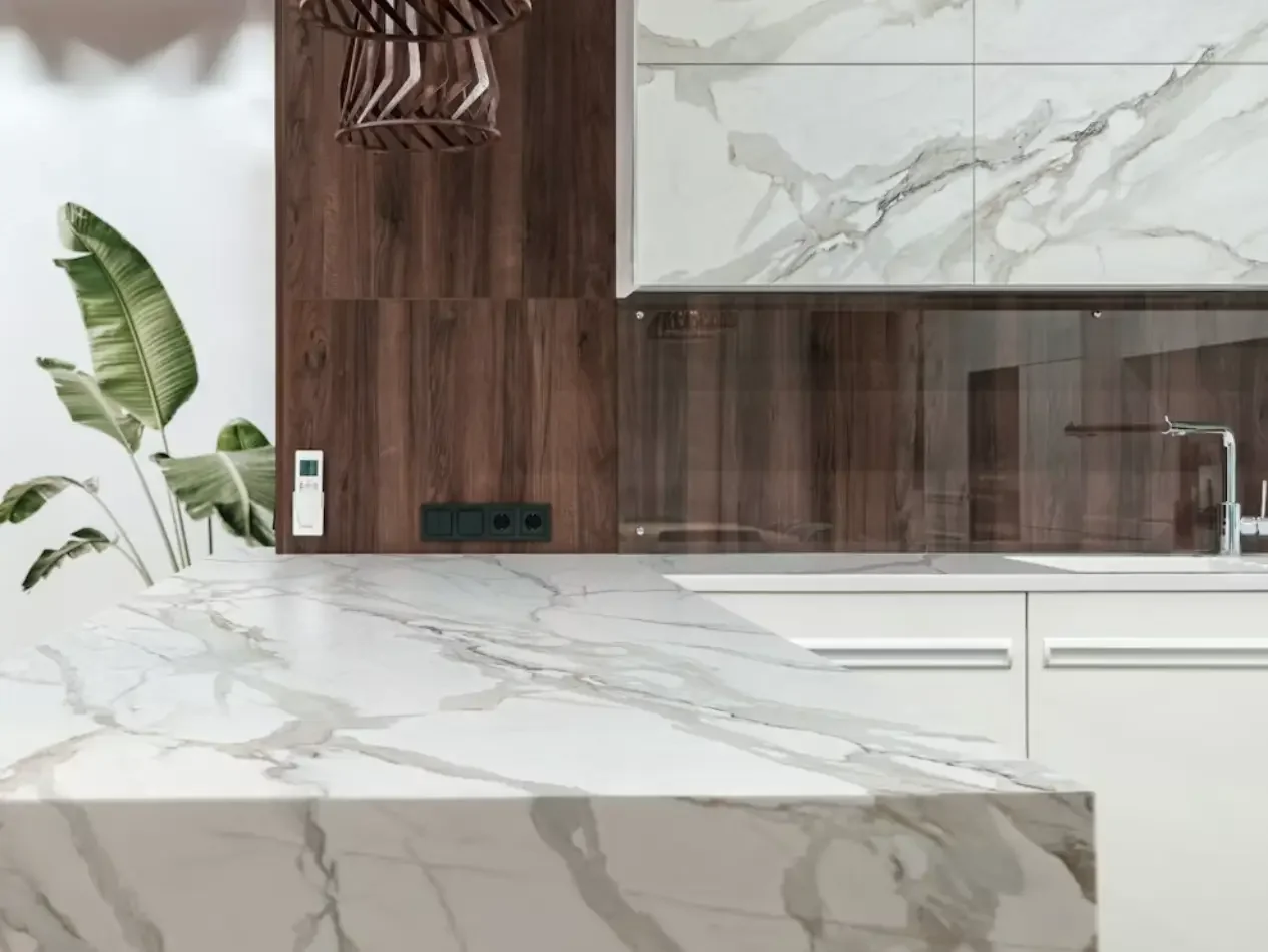 Modern kitchen with a Morpheus island