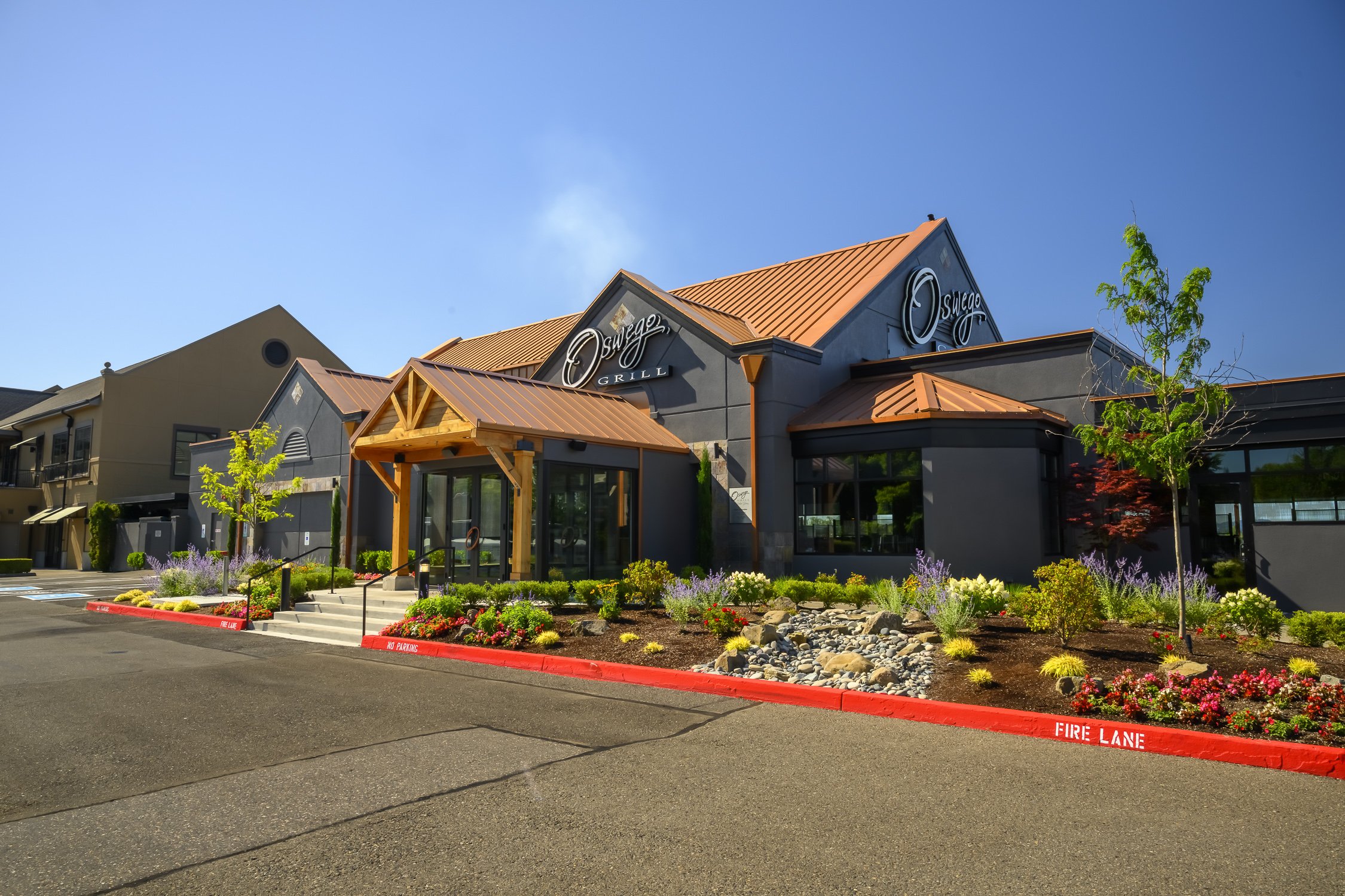 Waltz.Kenton_Woodblock_Oswego Grill-19-HDR.jpg