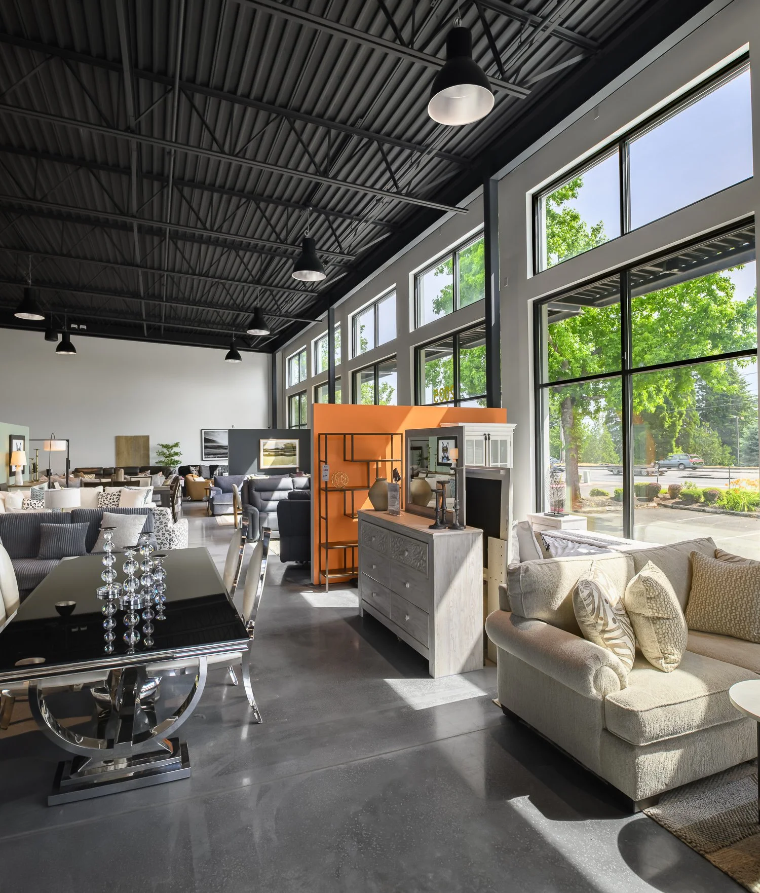 Waltz.Kenton_Woodblock_Michael's Furniture-151-HDR-Pano.jpg