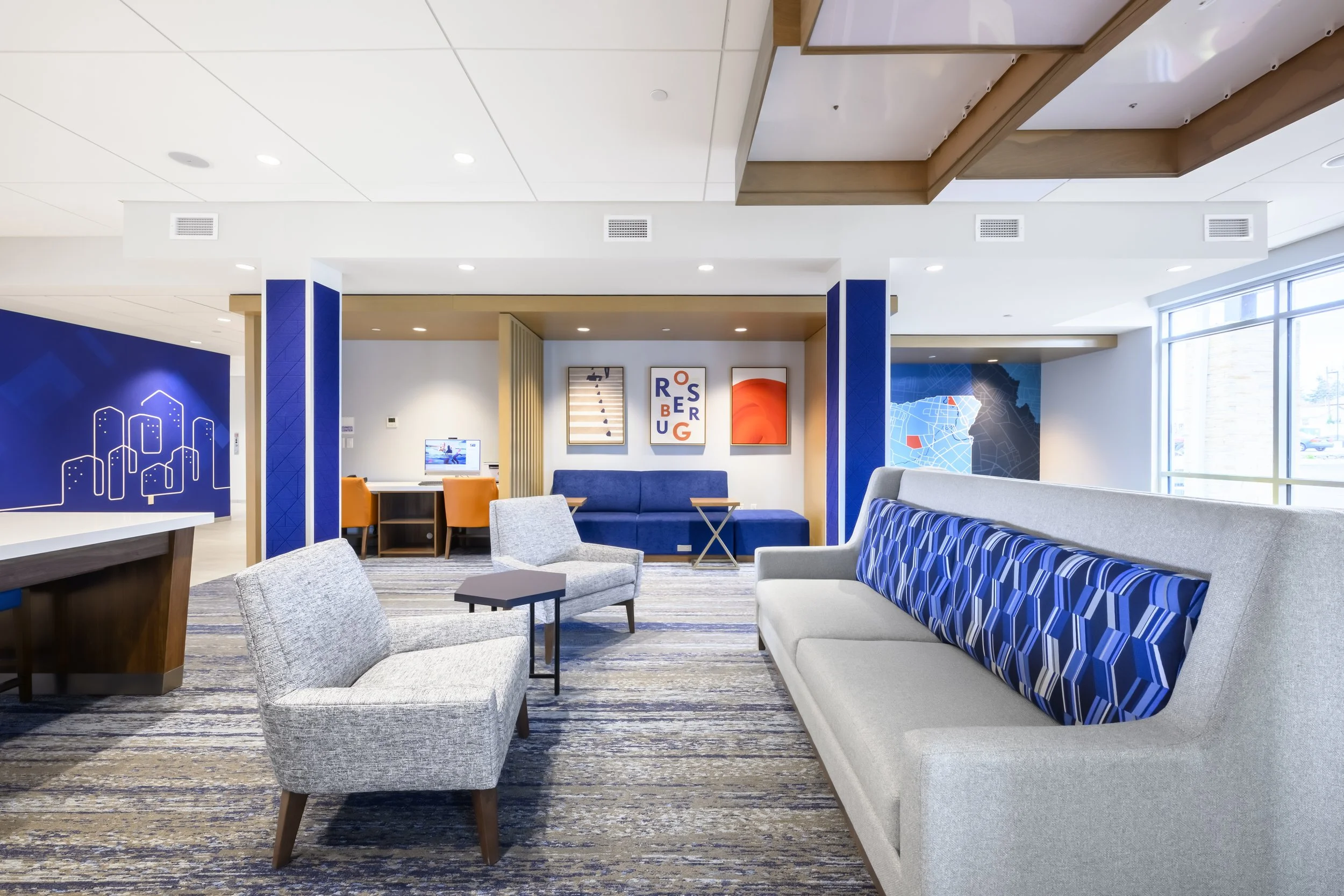 Waltz.Kenton_Woodblock_Roseburg Holiday Inn-241-HDR.jpg