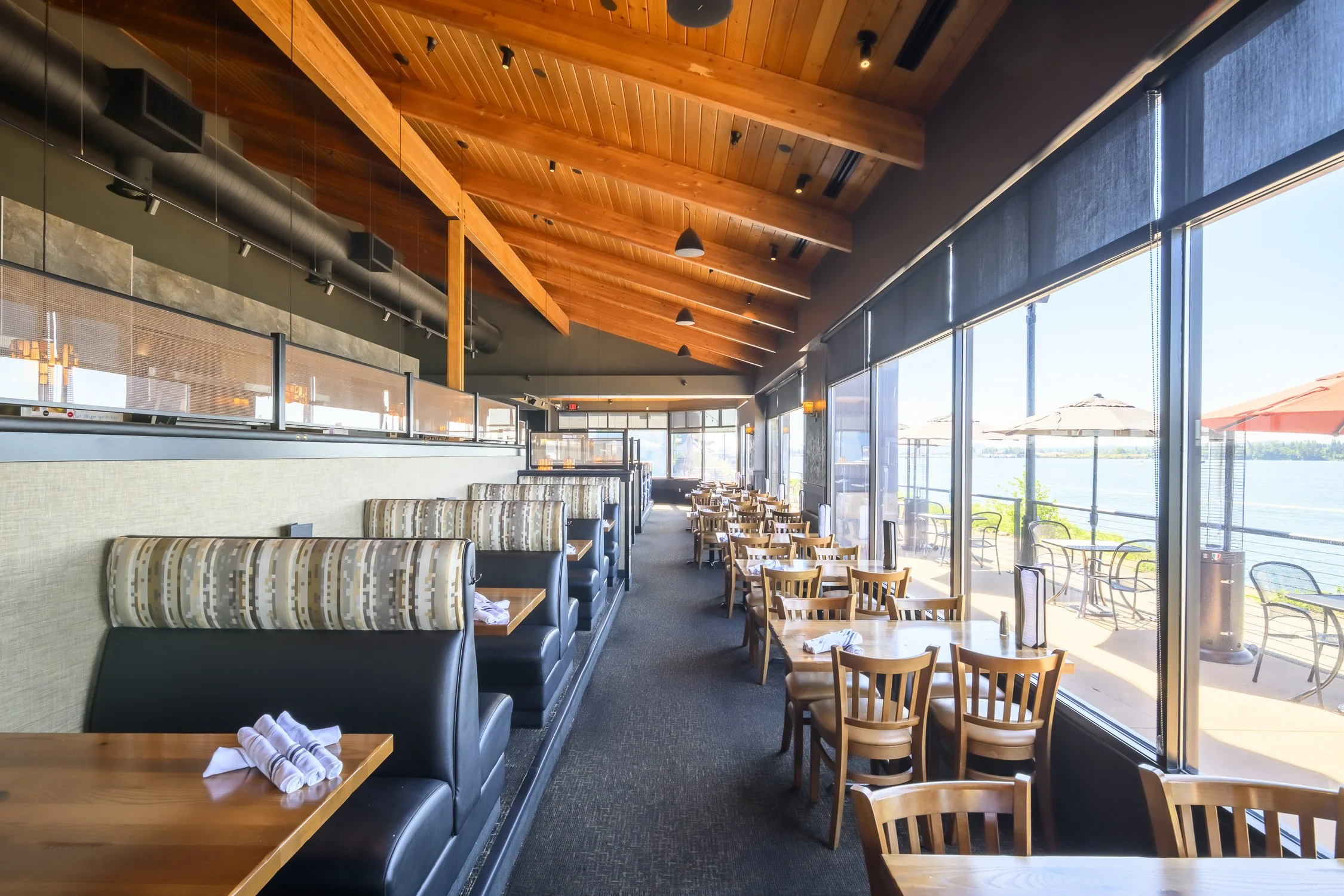 Waltz.Kenton_Woodblock_Oswego Grill-117-HDR.jpg