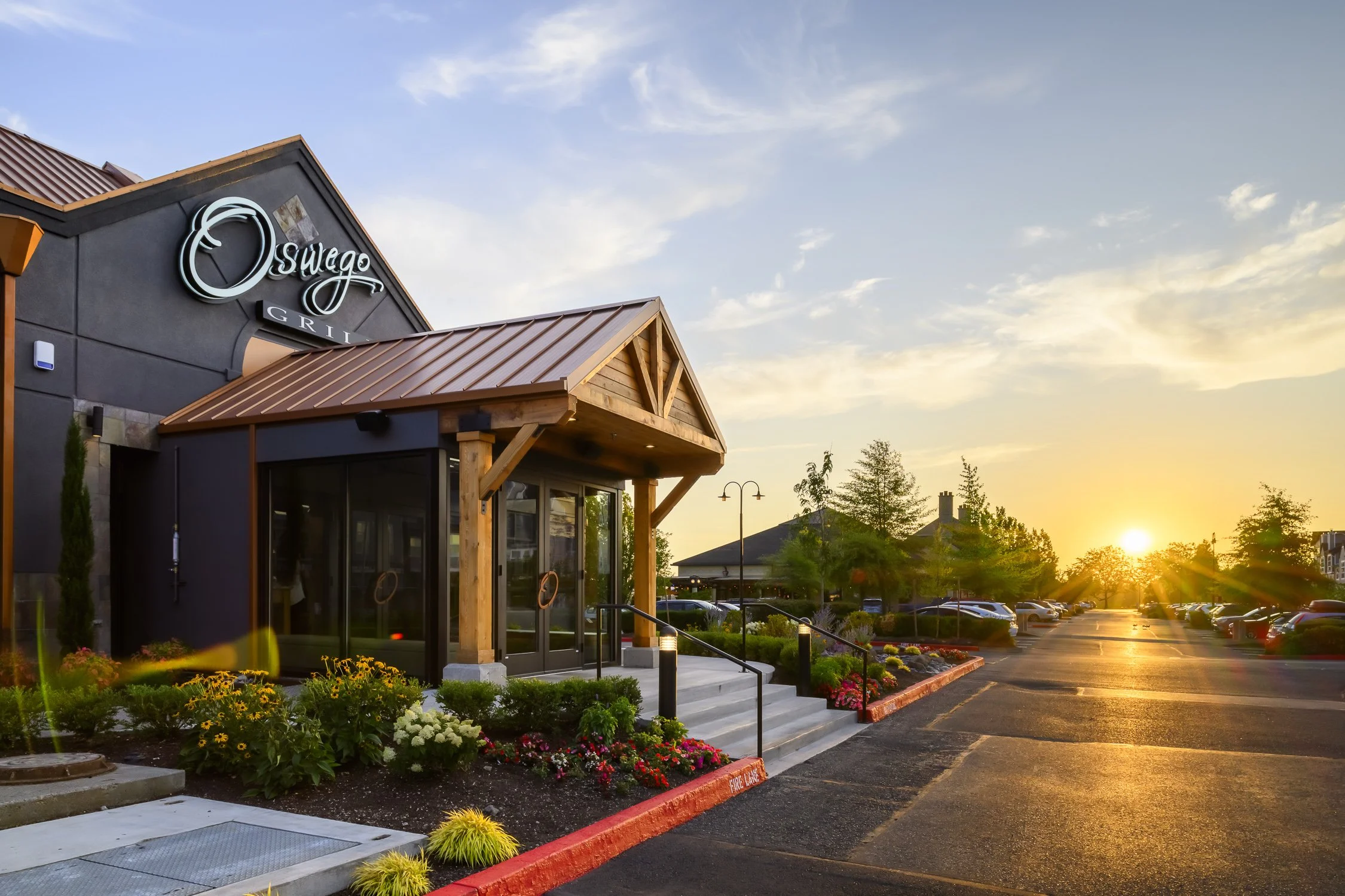 Waltz.Kenton_Woodblock_Oswego Grill-444-HDR.jpg