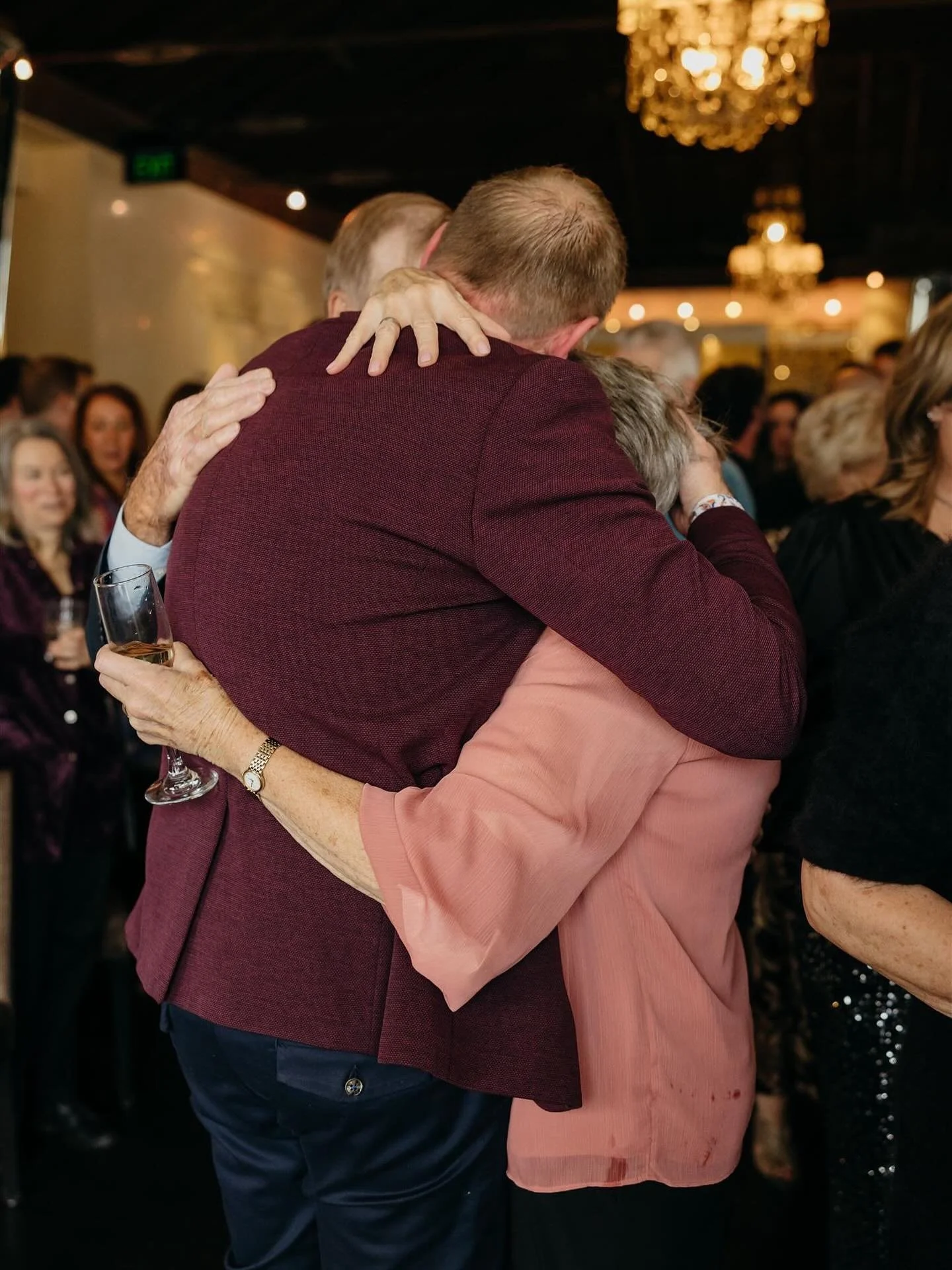 POV. Parents bursting with pride and emotion after seeing their son marry the man he loves. Oooft. You can just feel the powerful emotion here can’t you? 🥺❤️ 
📷 @amandaalessiphotography