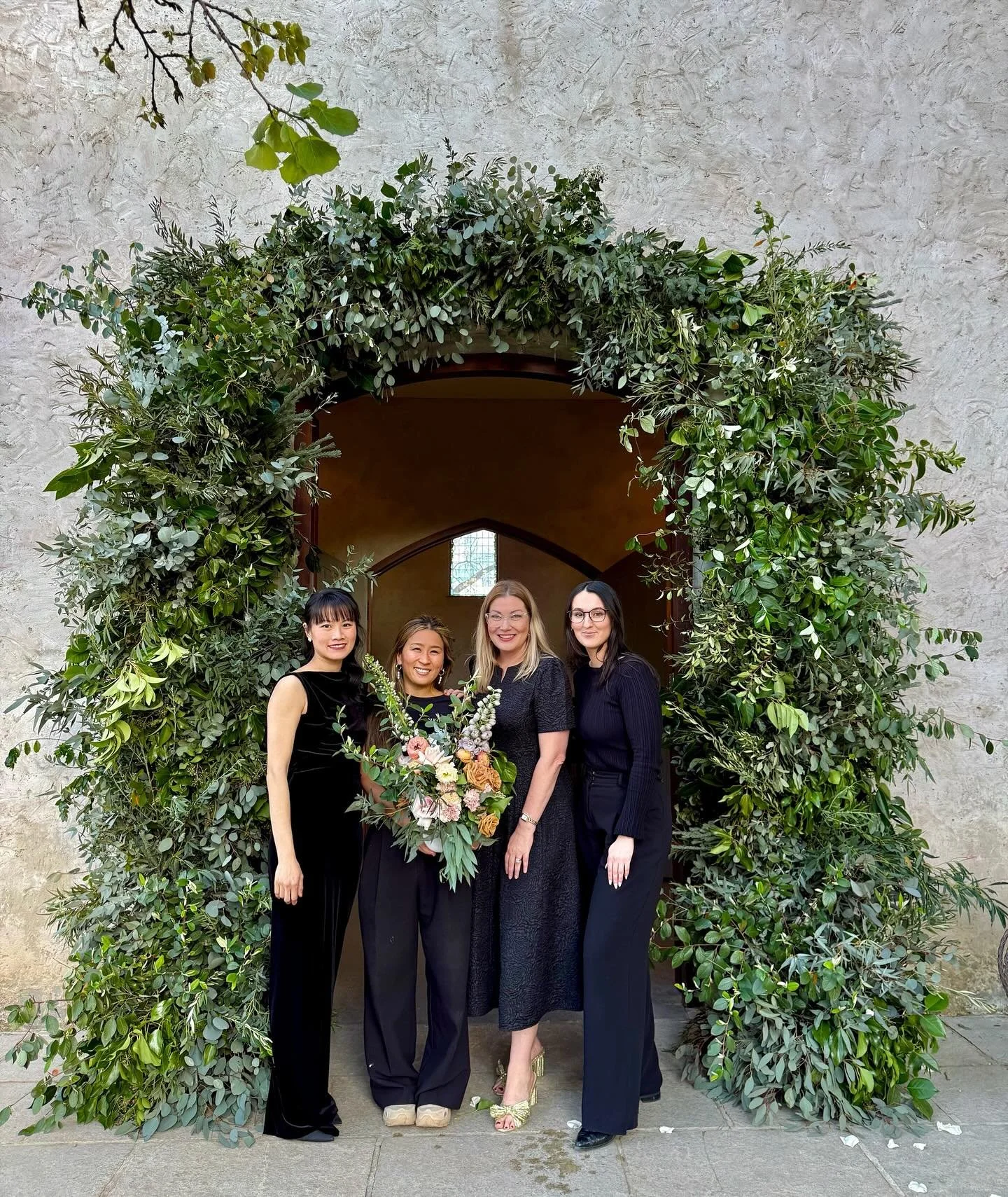 Four women.
Four unique talents.
One shared vision. Seamless collaboration in motion. Proud to work alongside these powerhouses so regularly. 👊💞
@stonesoftheyarravalley 
@melbourneharppiano 
@sugarbeeflowers 
@marrymemegan