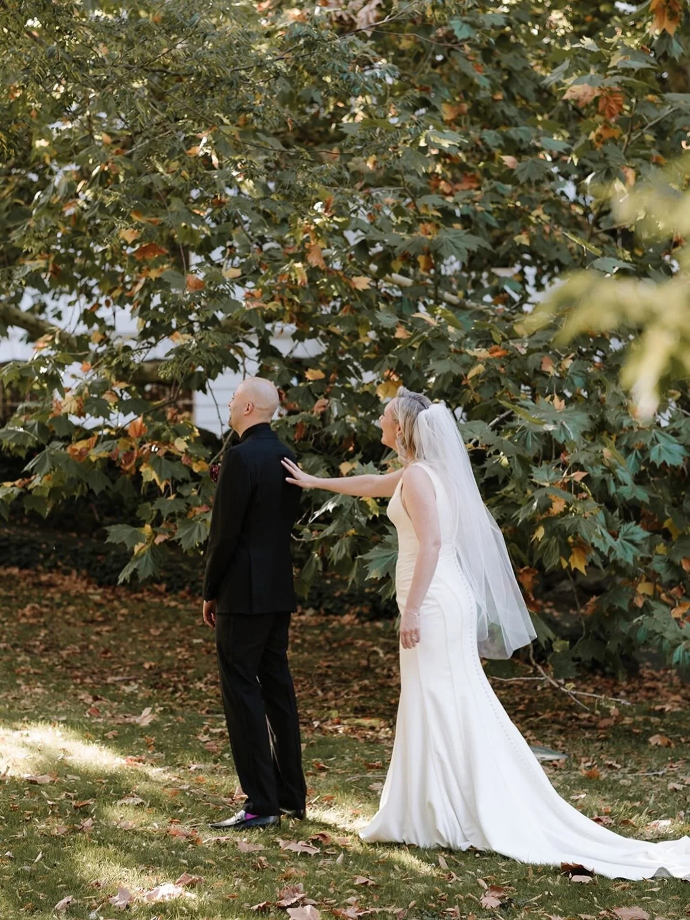 FIRST LOOK&hellip; 

There&rsquo;s something pretty special about sharing a quiet moment before the whirlwind begins. Just the two of you. A first look gives you space to breathe, laugh, cry, hug it out, and actually see (not just look) at each other