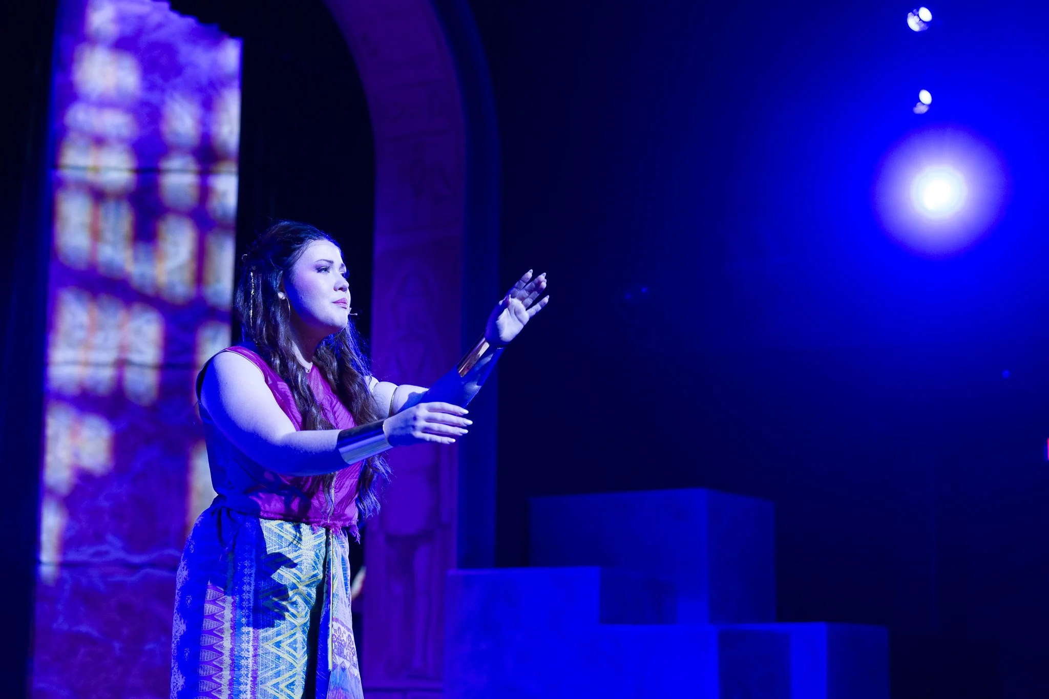 20260415_PoE-Rehearsals_Sa7M4_5278_web.jpg