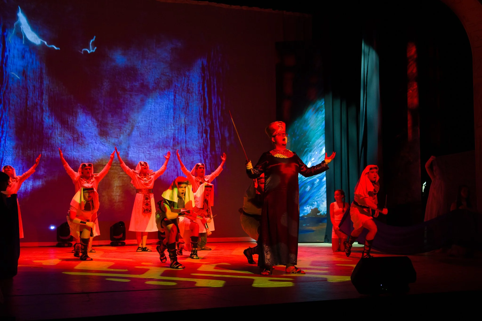 20260415_PoE-Rehearsals_Sa7M4_5625_web.jpg