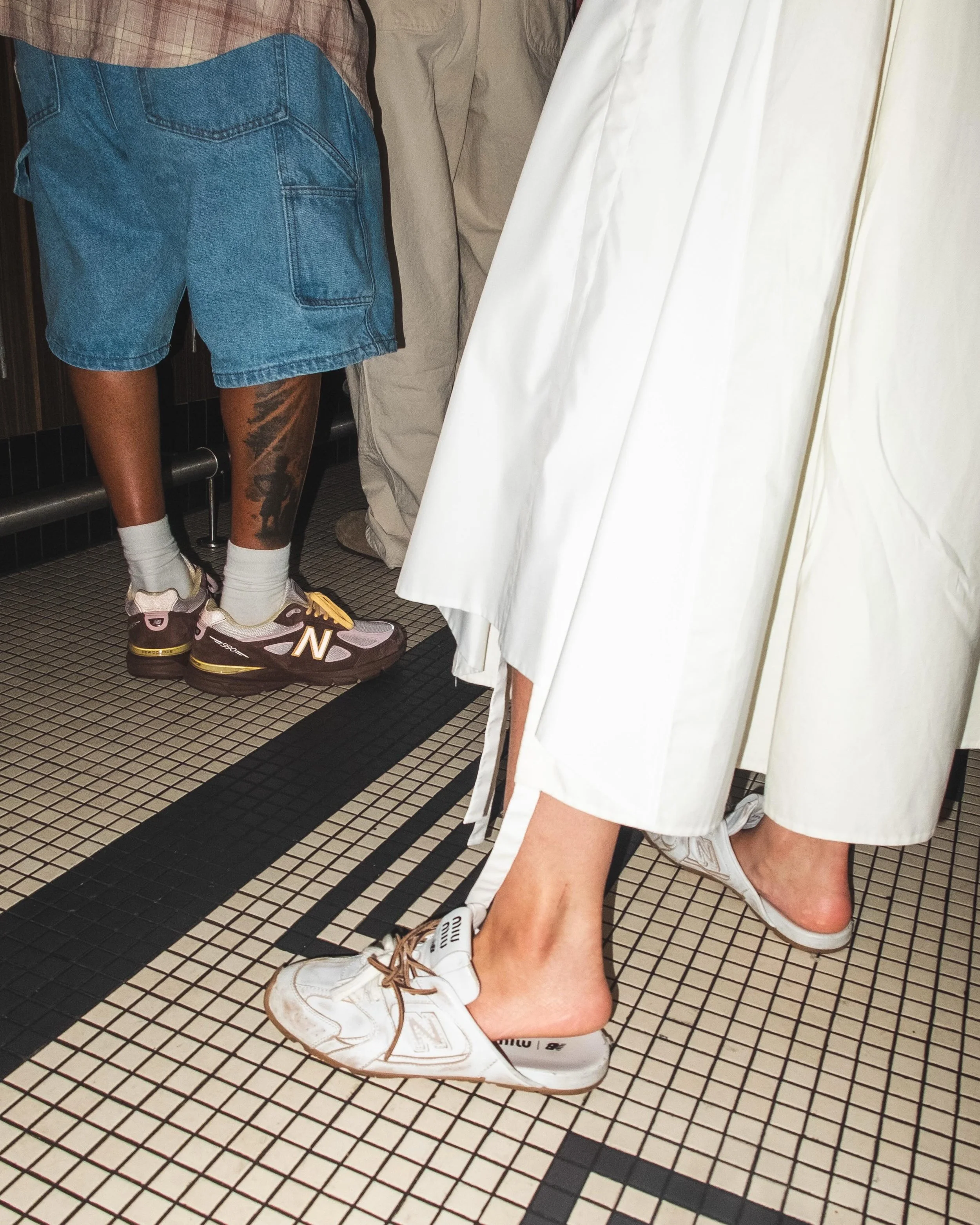 Last month, presenting their newest silhouette in collaboration with the Navy Yard-based streetwear boutique SOMEWHERE&reg;, New Balance called on the D.C. sneaker community and art world to celebrate the early release of the New Balance 1954R ahead 