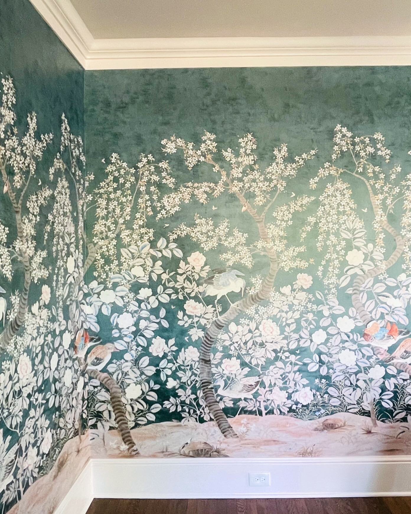 These walls&hellip;

#wip #hundleyhiltoninteriors #hundleyhilton #wallpaper #wallcovering #interiordesign #chinoiserie