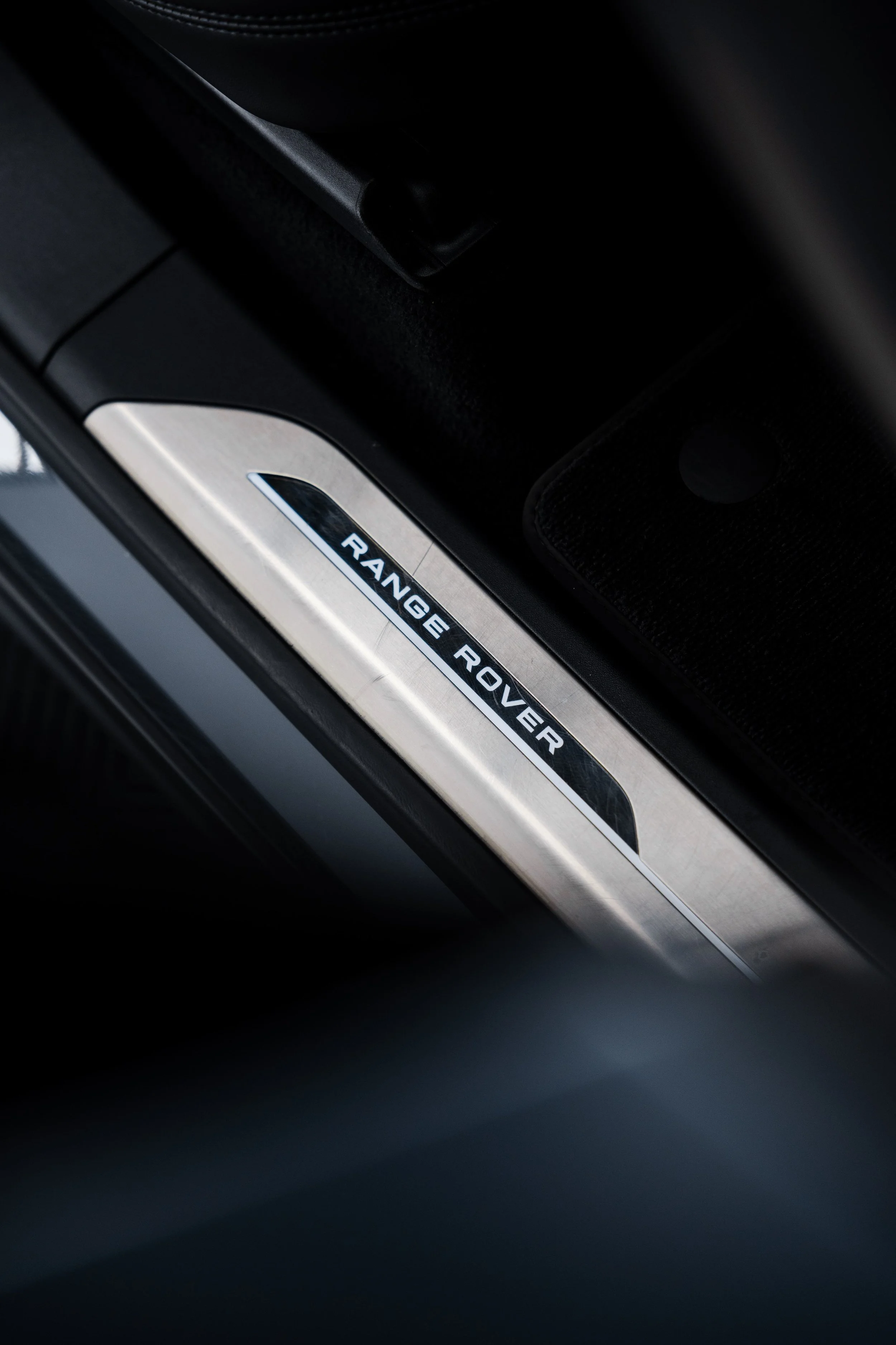 Range Rover Sport door sill after interior detailing in Mona Vale