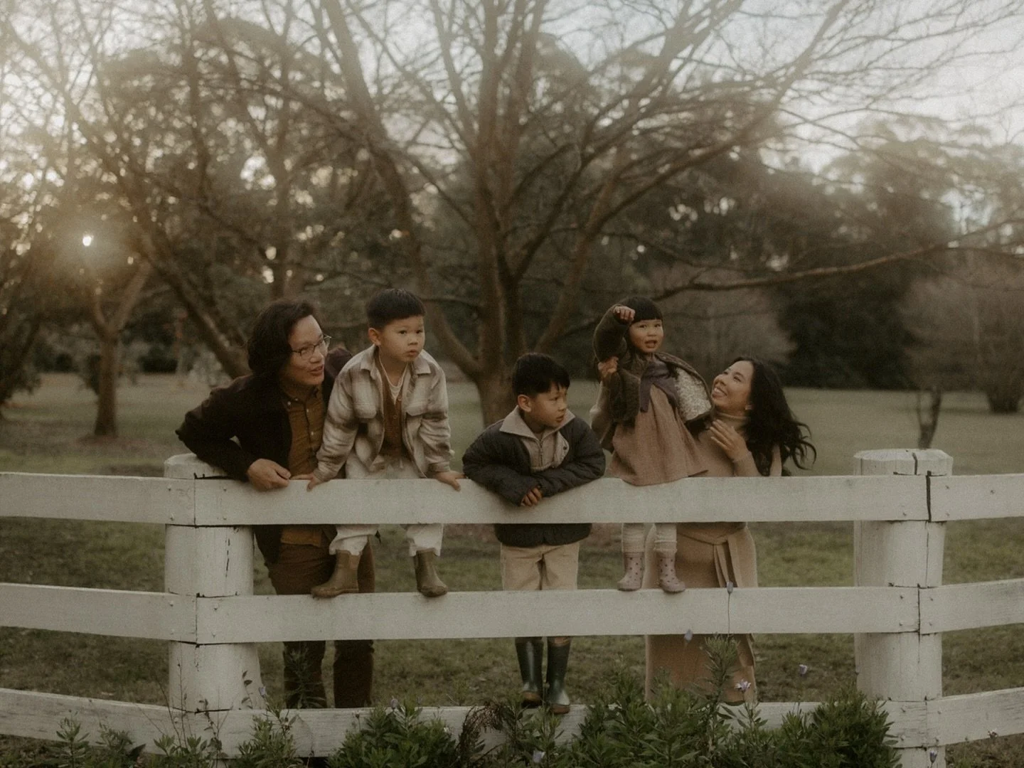 The kind of scene that could&rsquo;ve happened any day &mdash; and that&rsquo;s what makes it worth remembering.

Photographs taken at @lauracolemaneducation &lsquo;s &ldquo;The Art of Storytelling Retreat&rdquo;.