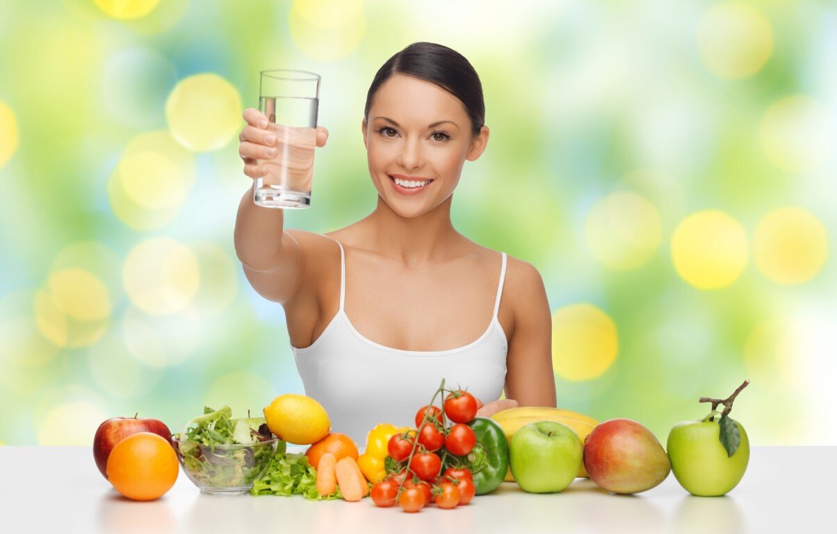 happy-woman-foodie.jpg