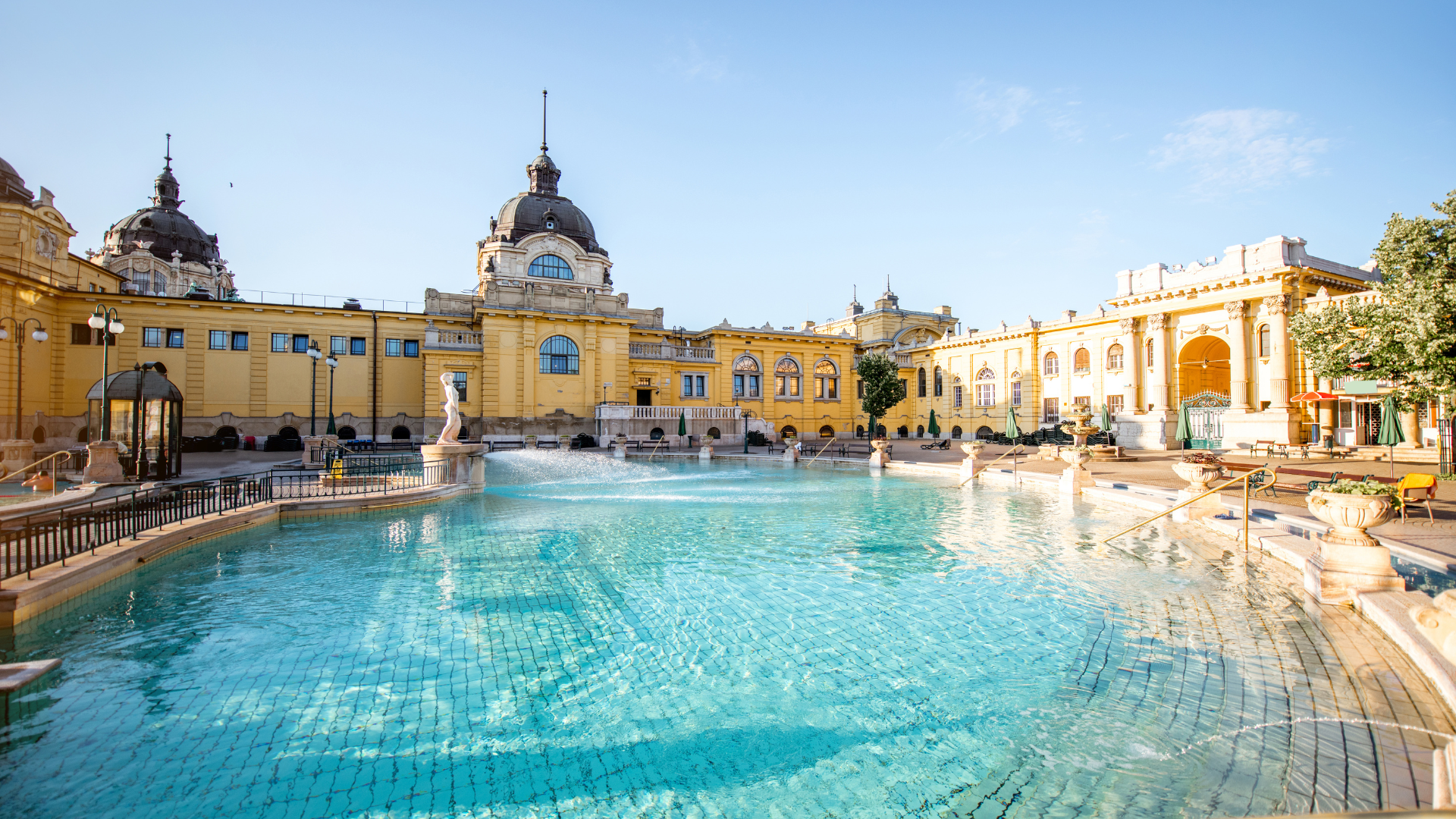 Picture of the Széchenyi Thermal Bath in Budapest, Hungary.
