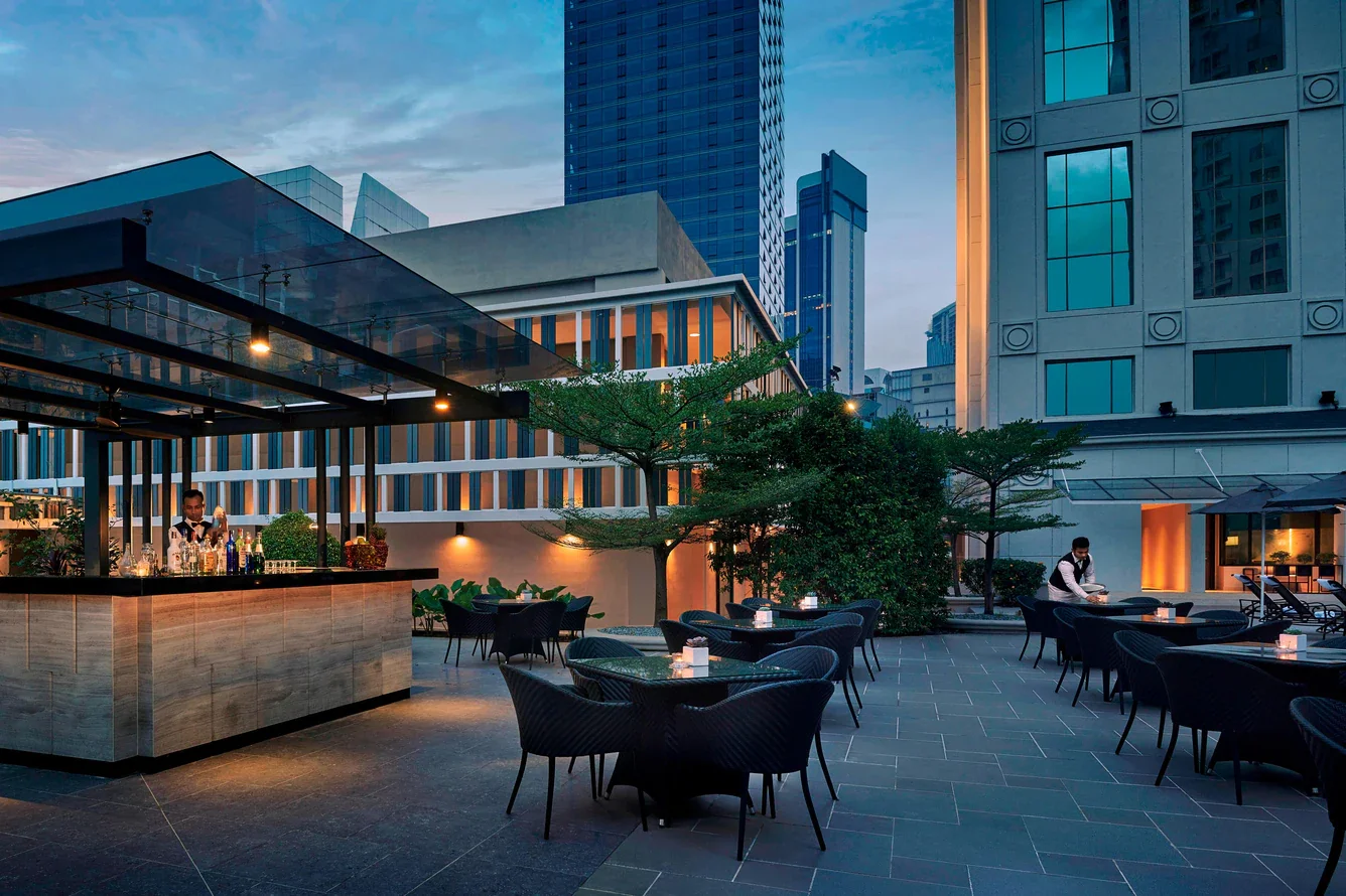 JW Marriott Kuala Lumpur - Pool Bar