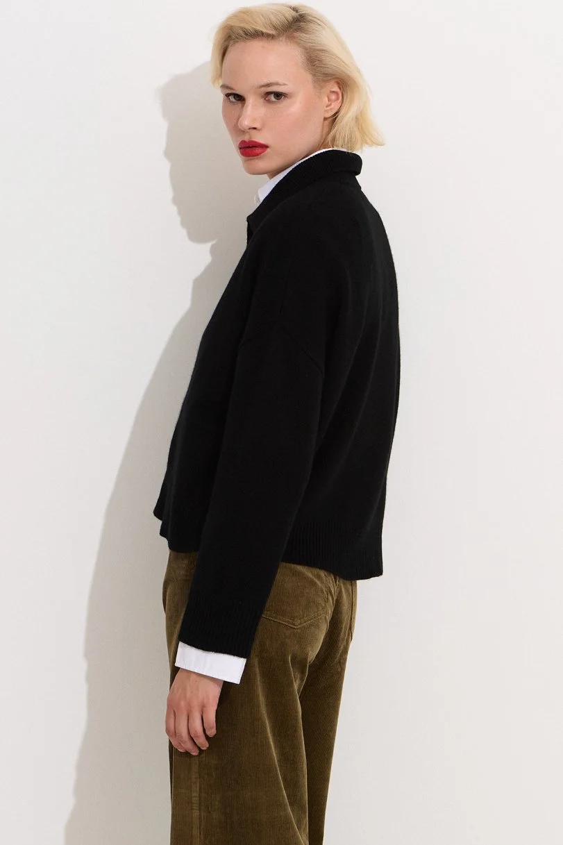 BE PEACHY black back side.jpg