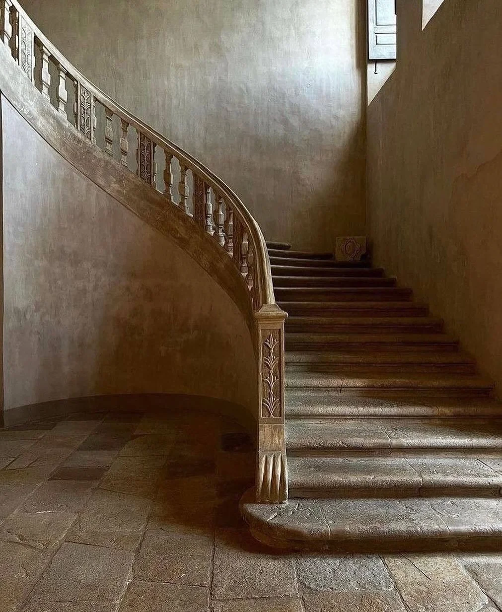 Step by step, following our dreams 
______________________
⠀⠀⠀⠀⠀⠀⠀⠀⠀
#beyougeraldinealasio