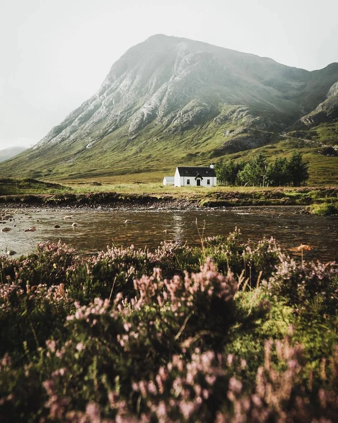 Where the wild feels like home.
Quiet landscapes, timeless textures, and the raw beauty of the countryside.
BE YOU &mdash; Cotswold Fields.

Pre-Fall 2026