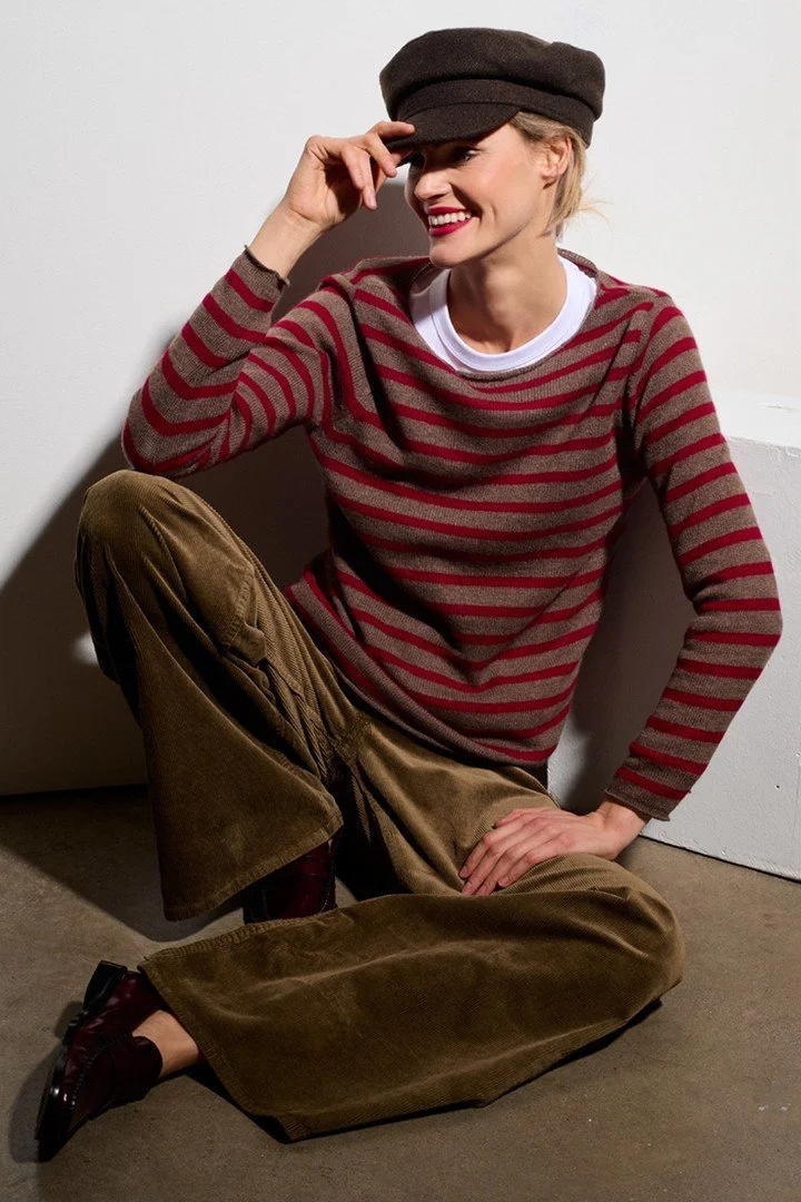 BE SMART.
Our iconic NUVOLA in stripes.
Soft, light and unmistakably BE YOU &mdash; one of those pieces you keep coming back to, season after season.

#neyougeraldinealasio
#prefall2026