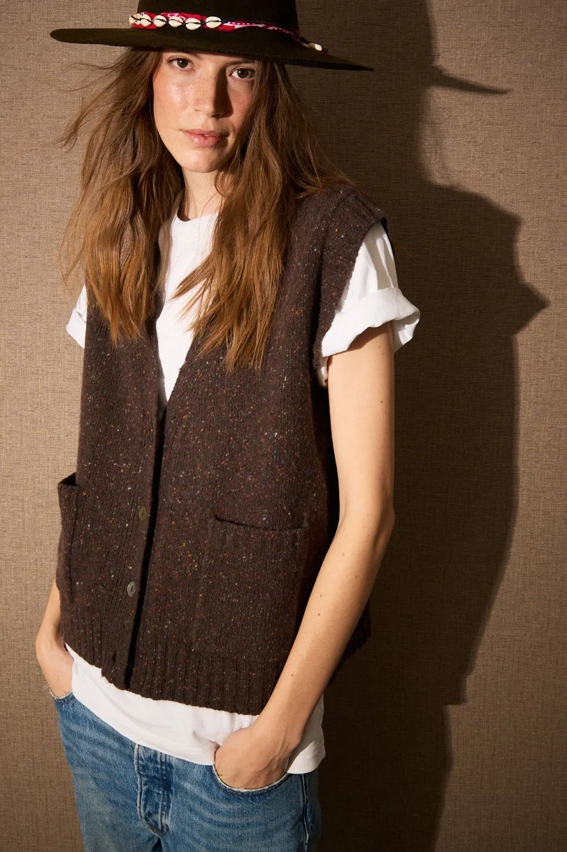 BE IMMENSE brown front-side.jpg