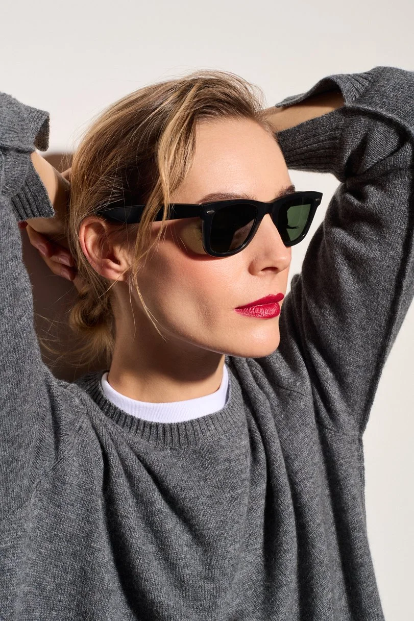BE YOUR SECRET dk grey front detail.jpg