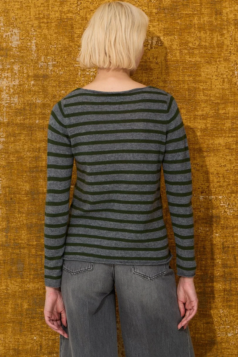 BE SMART dk.grey+loden green back.jpg
